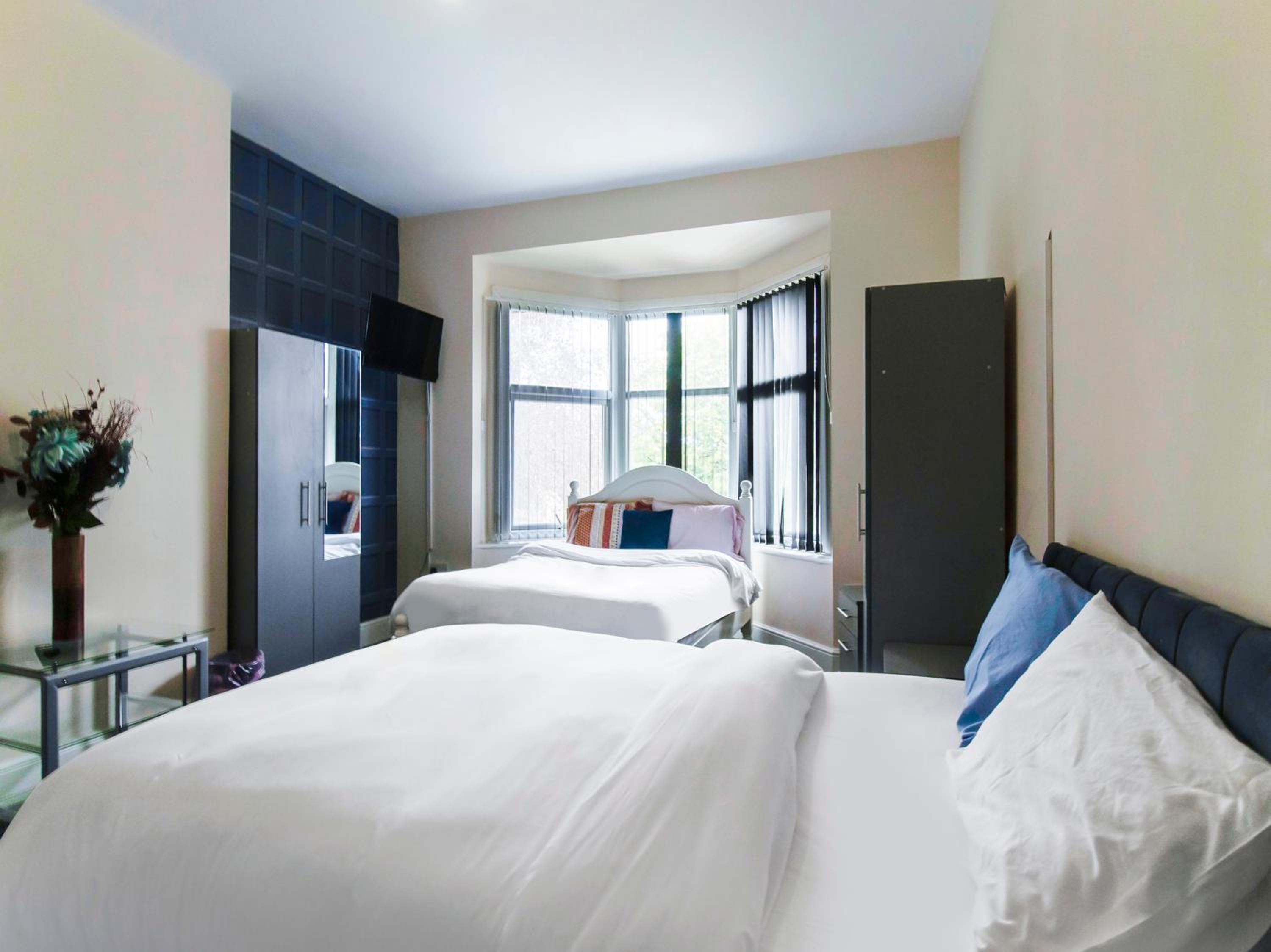 Standard Twin Room photo 3