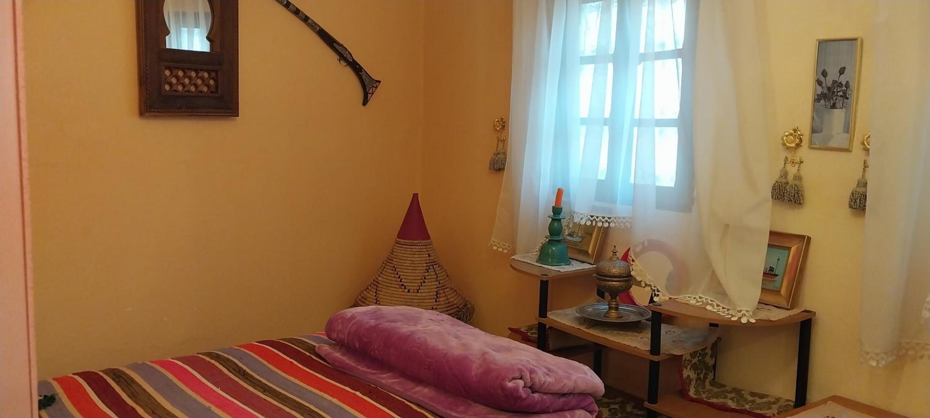 Family Room - Photo 9