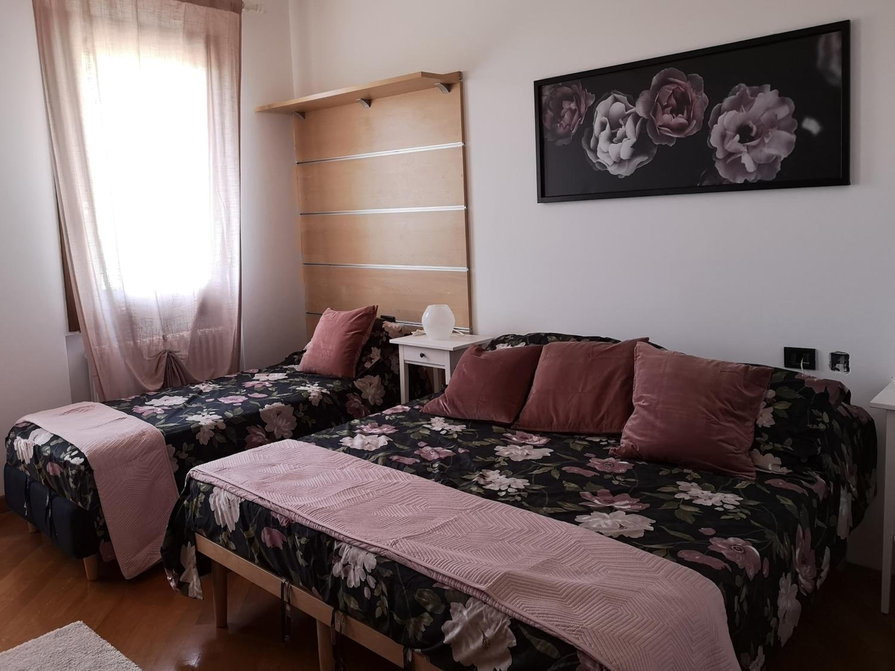 Triple Room with Shared Bathroom photo 1
