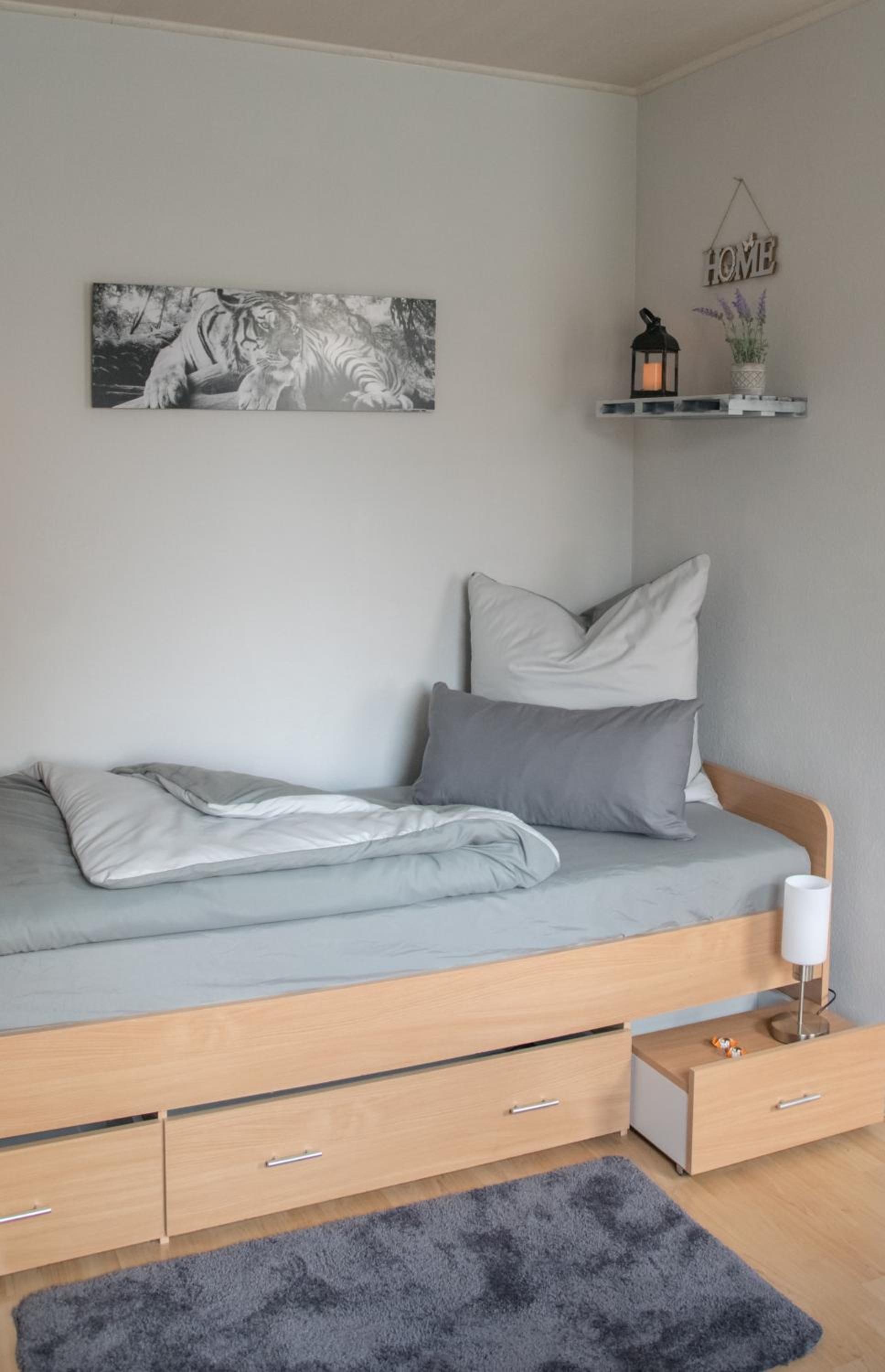 Single Room with Private Bathroom photo 1