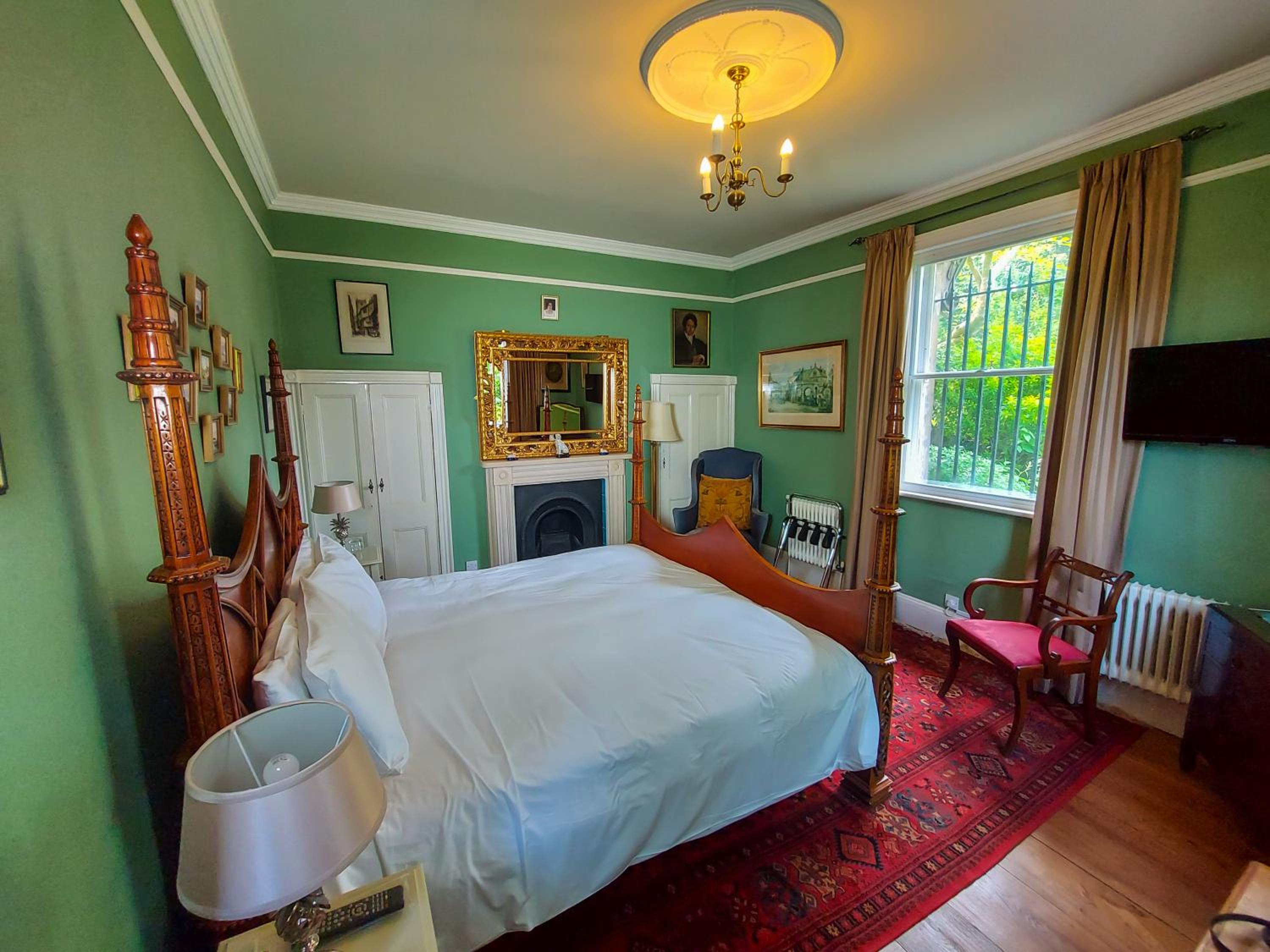 Double Room with Private Bathroom photo 3
