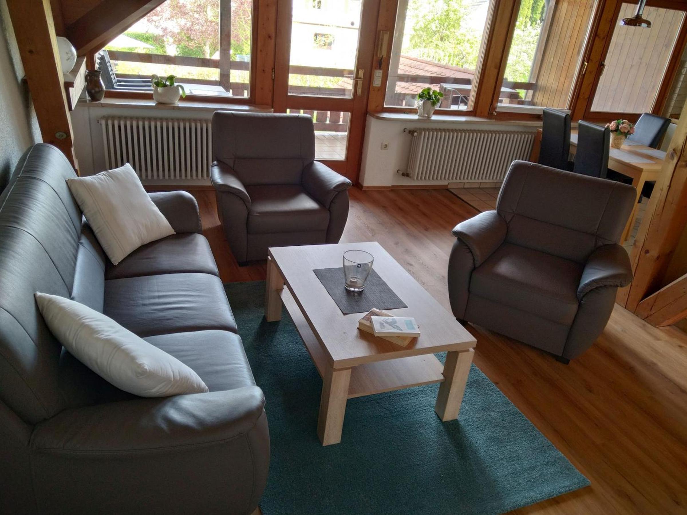 Two-Bedroom Deluxe Apartment with Garden View