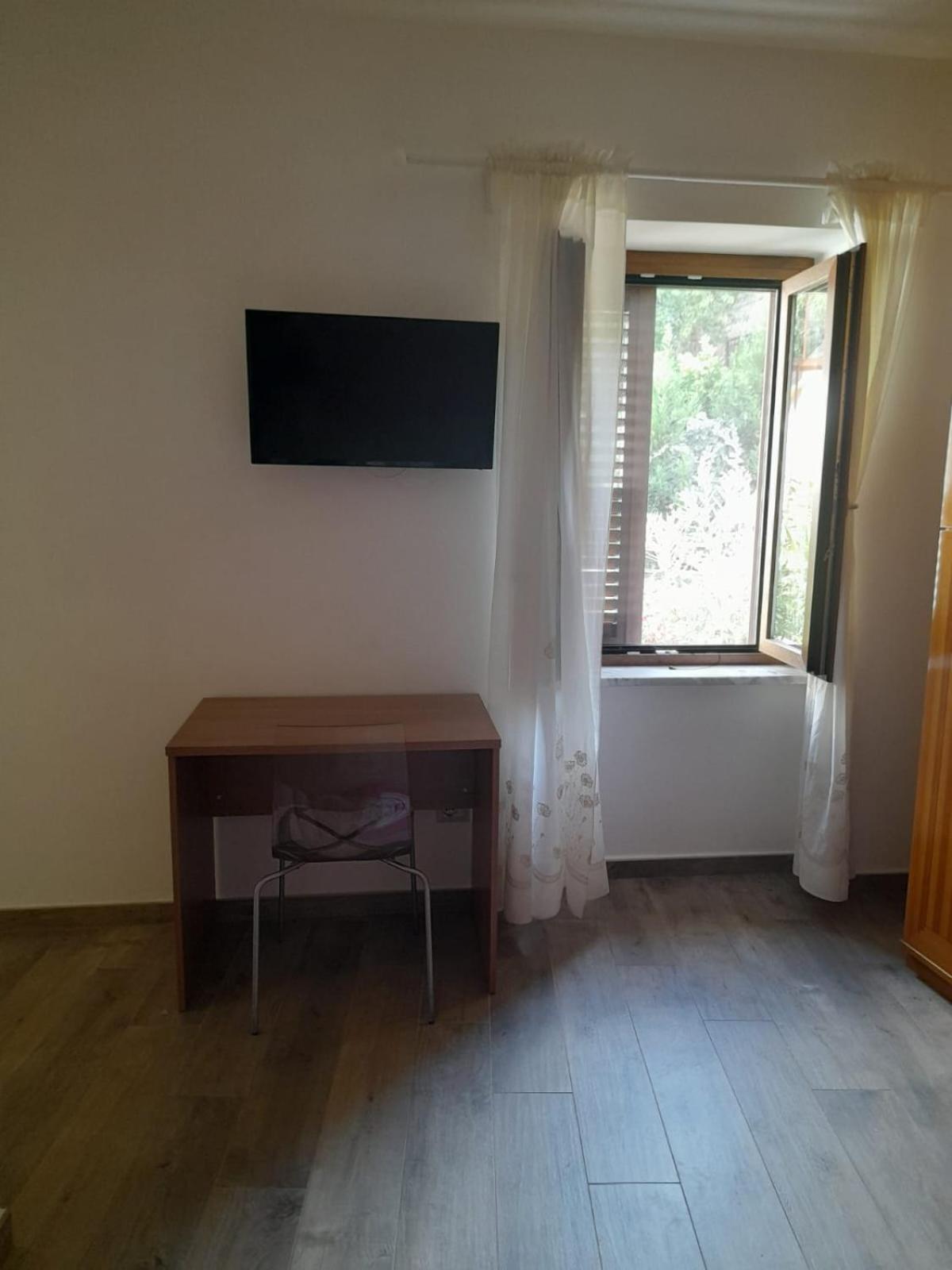 Double Room with Garden View photo 2