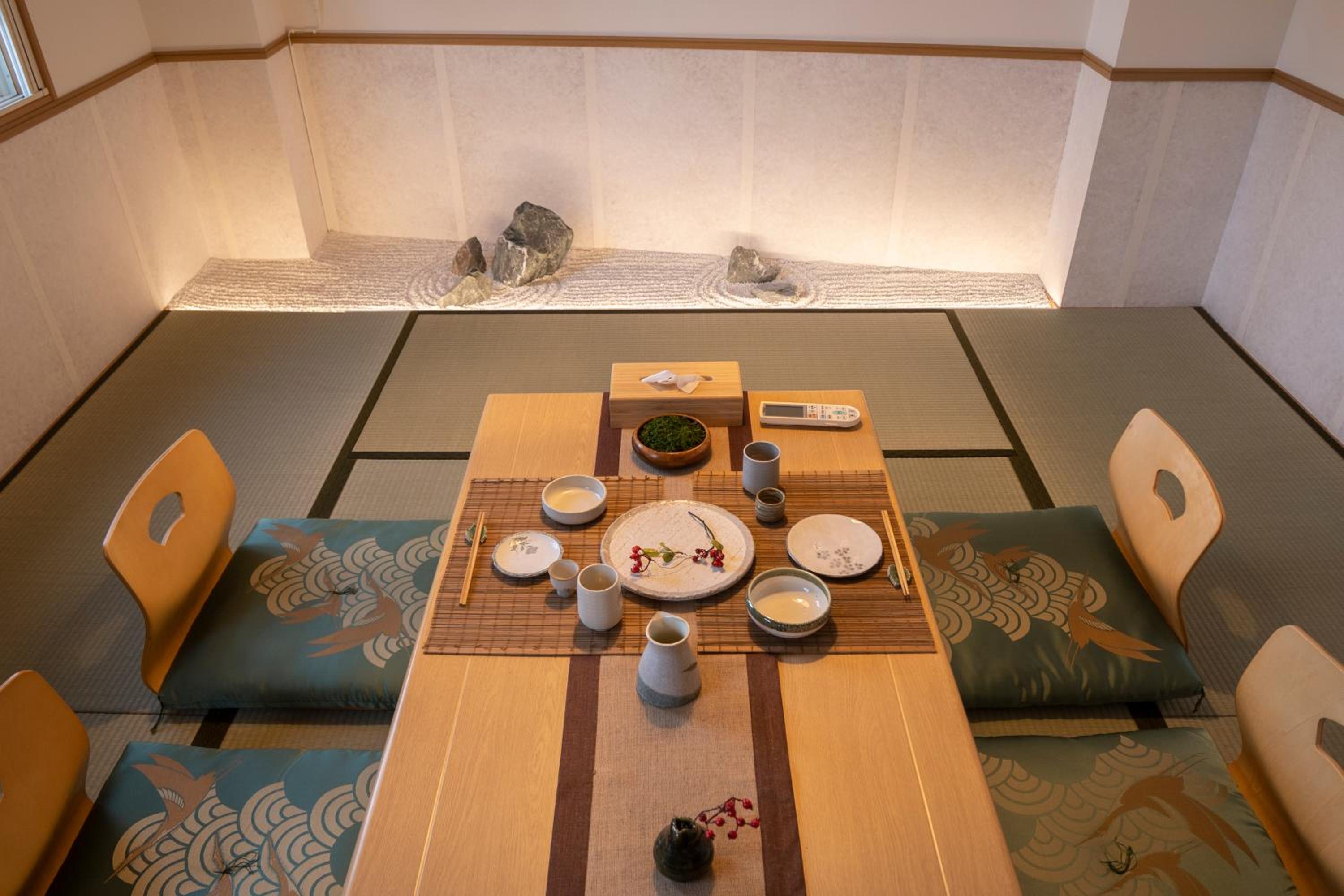 One-Bedroom Apartment - Photo 7