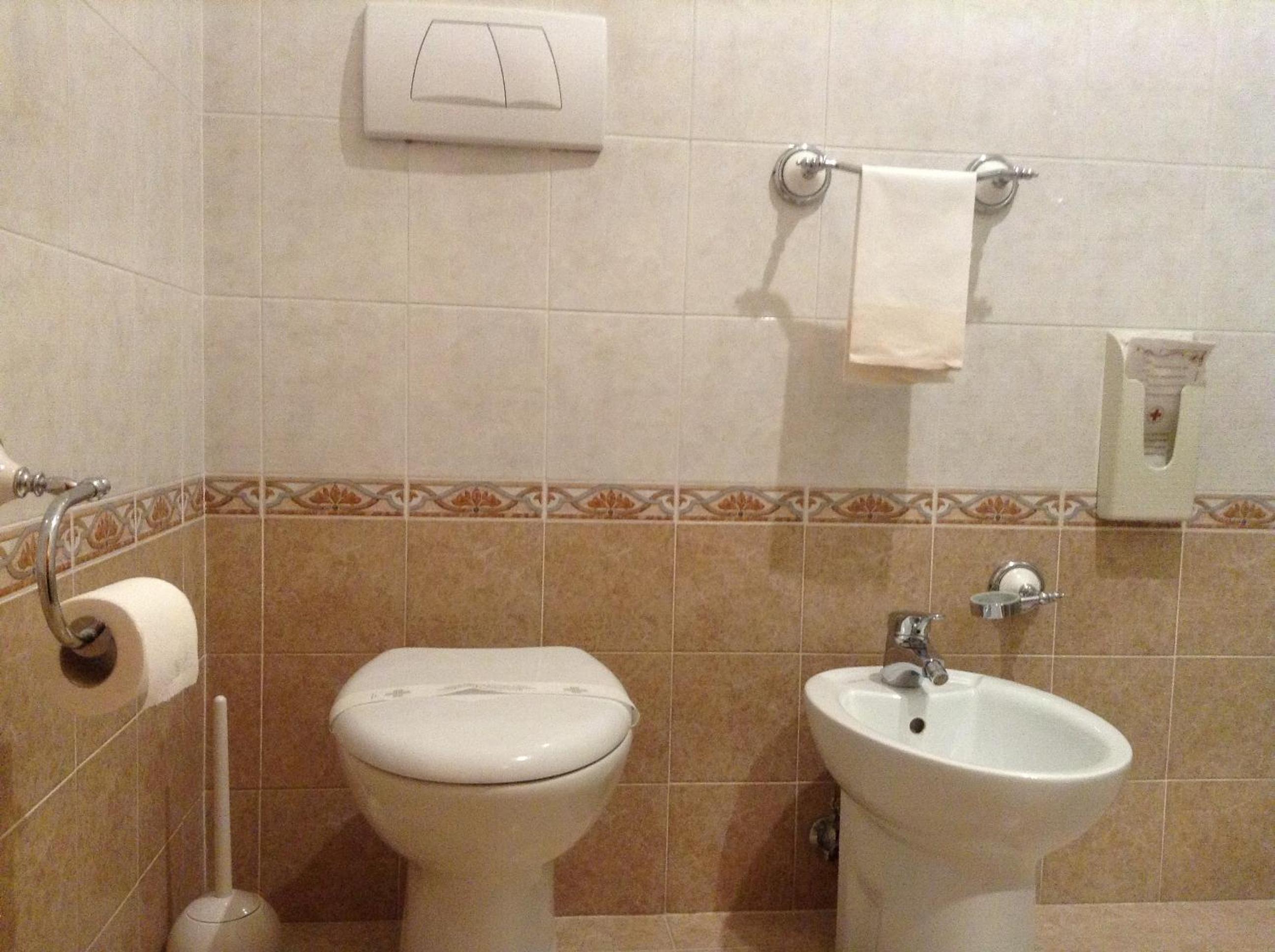 Single Room photo 3