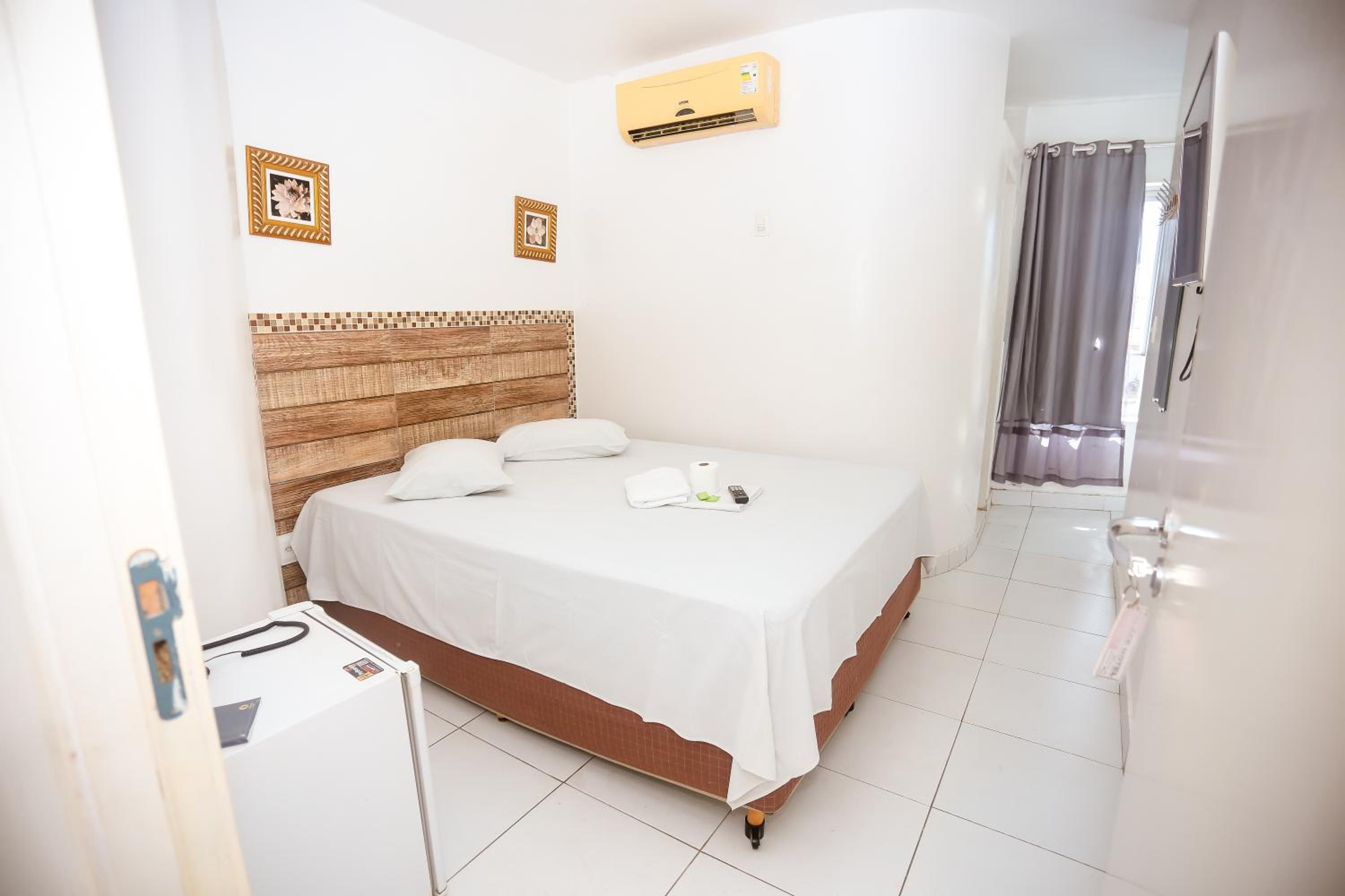 Double Room - Photo 6
