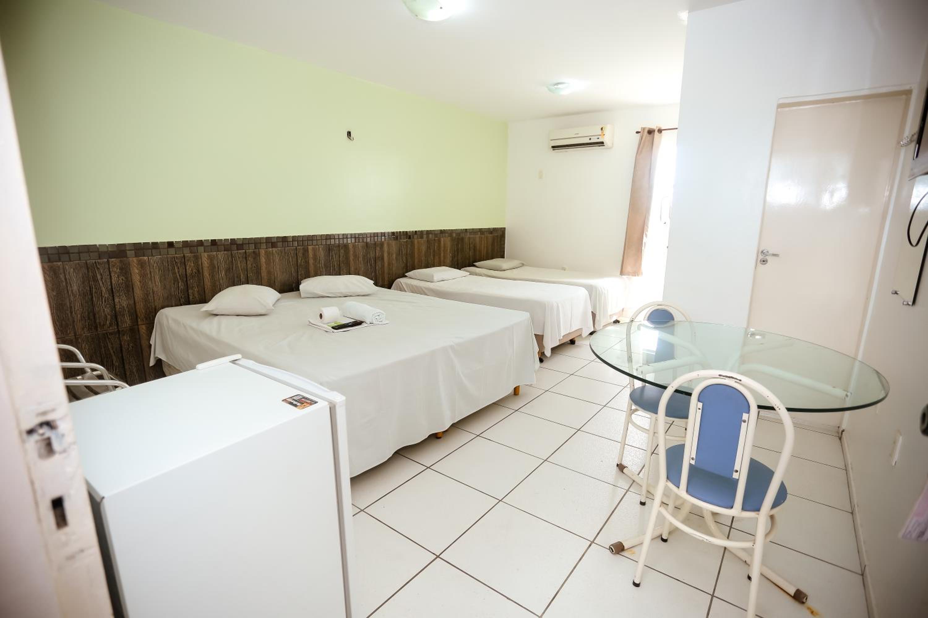Quadruple Room - Photo 2