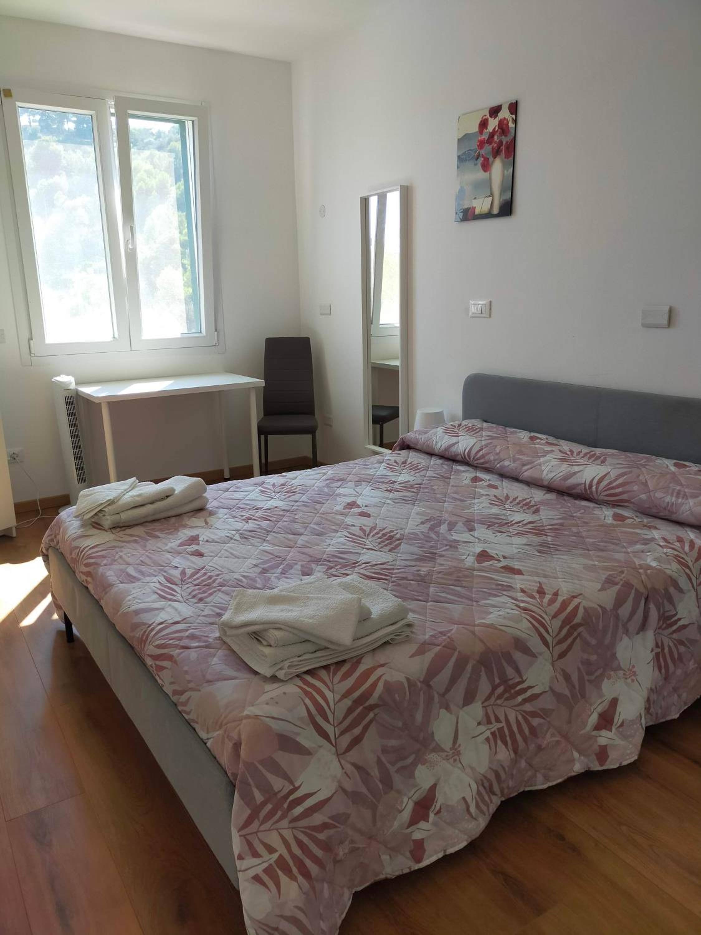 Double Room with Mountain View