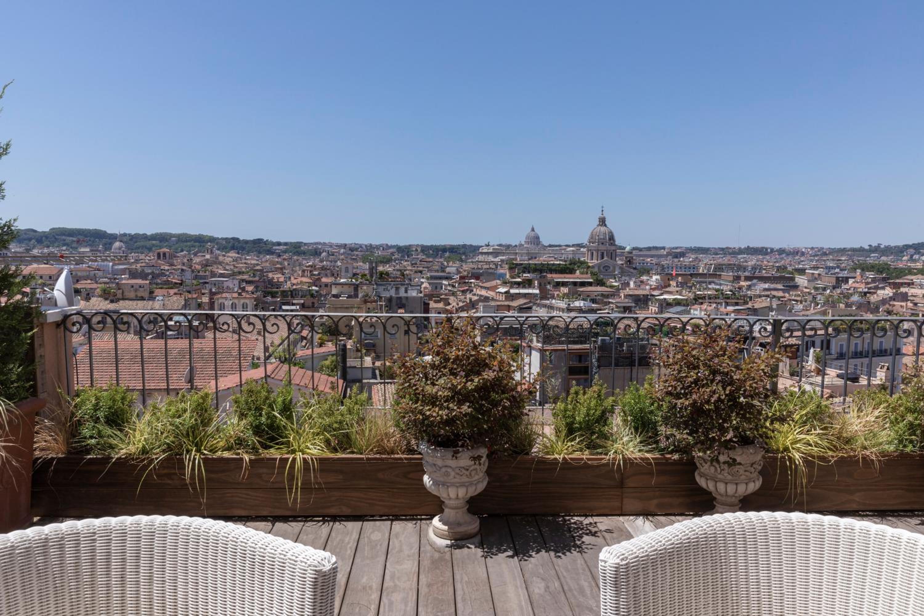 Panoramic Suite with Private Terrace