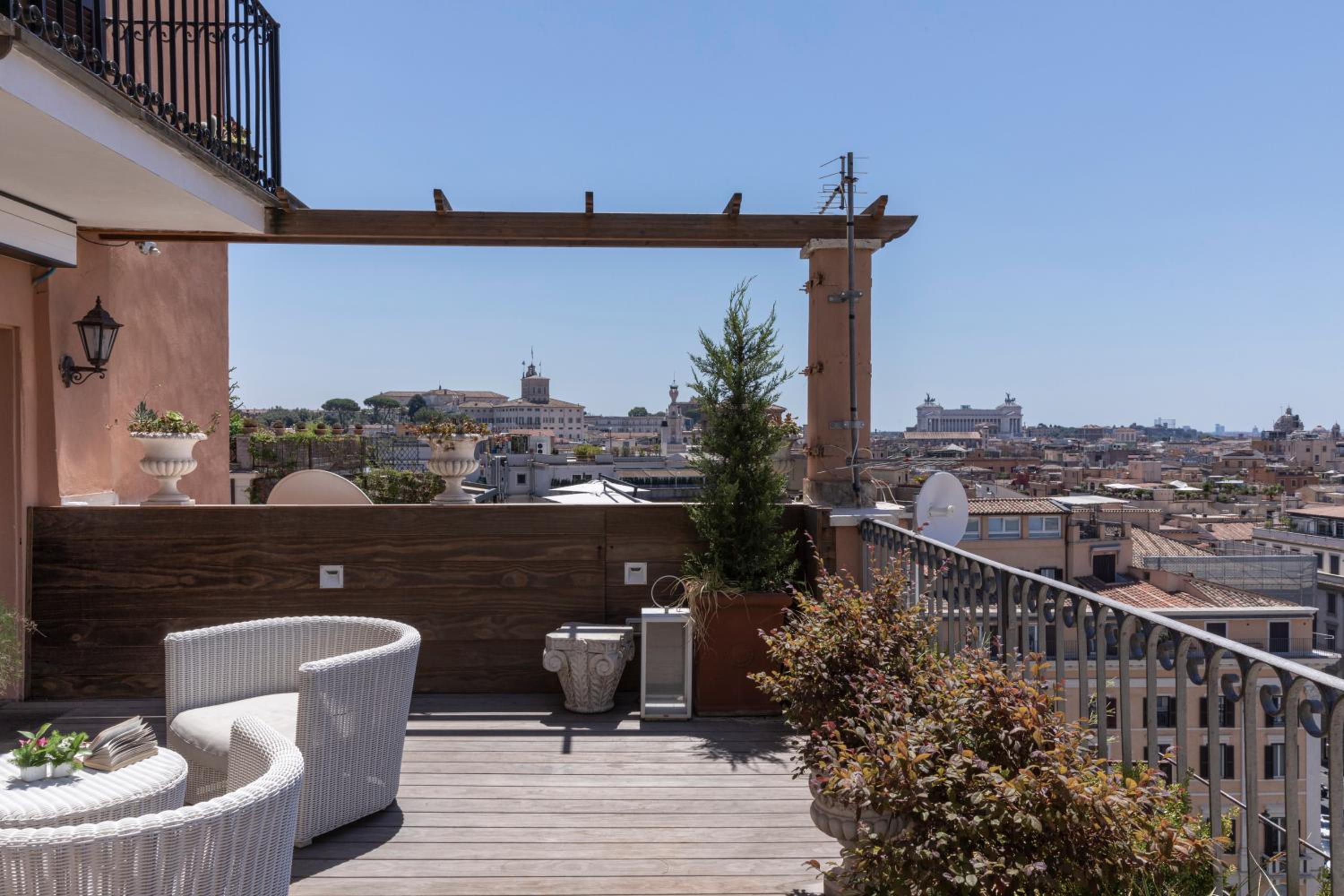 Panoramic Suite with Private Terrace