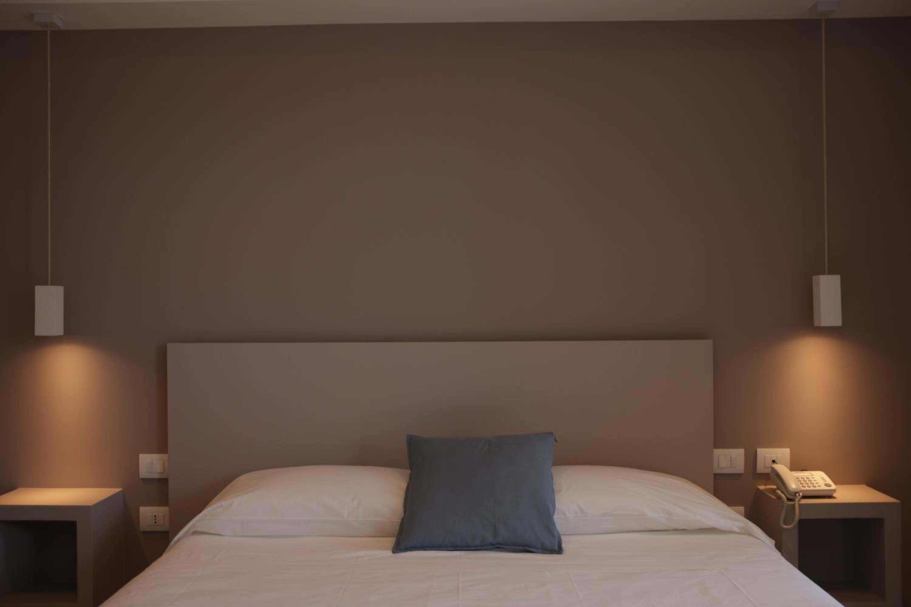 Double Room with Balcony - Photo 1
