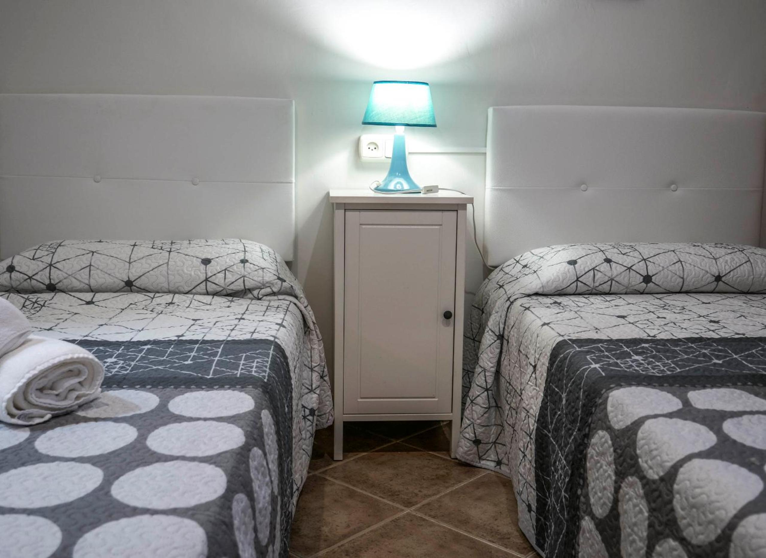 Casa de cuatro habitaciones