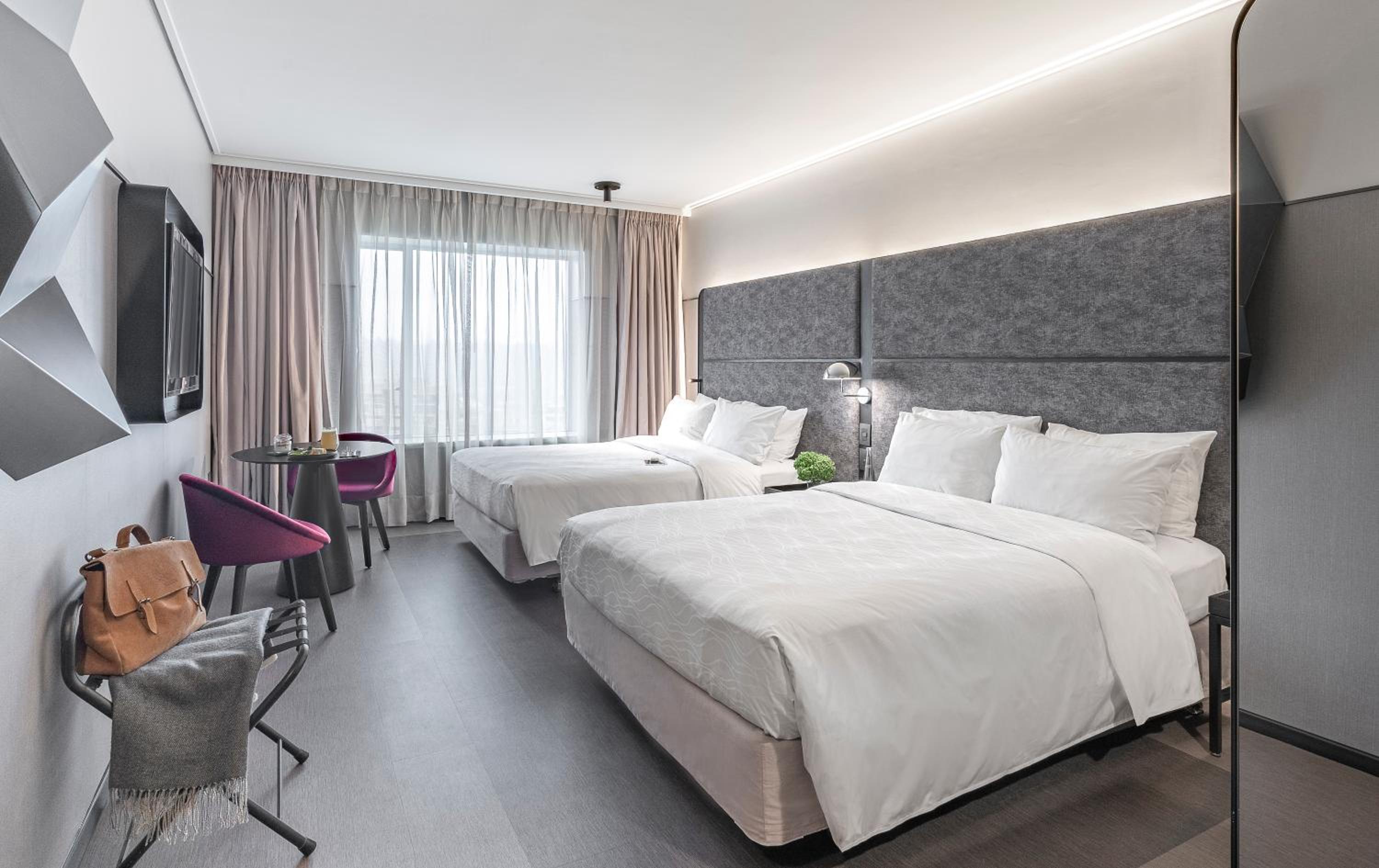 Executive Room with Two Queen Size bed photo 2