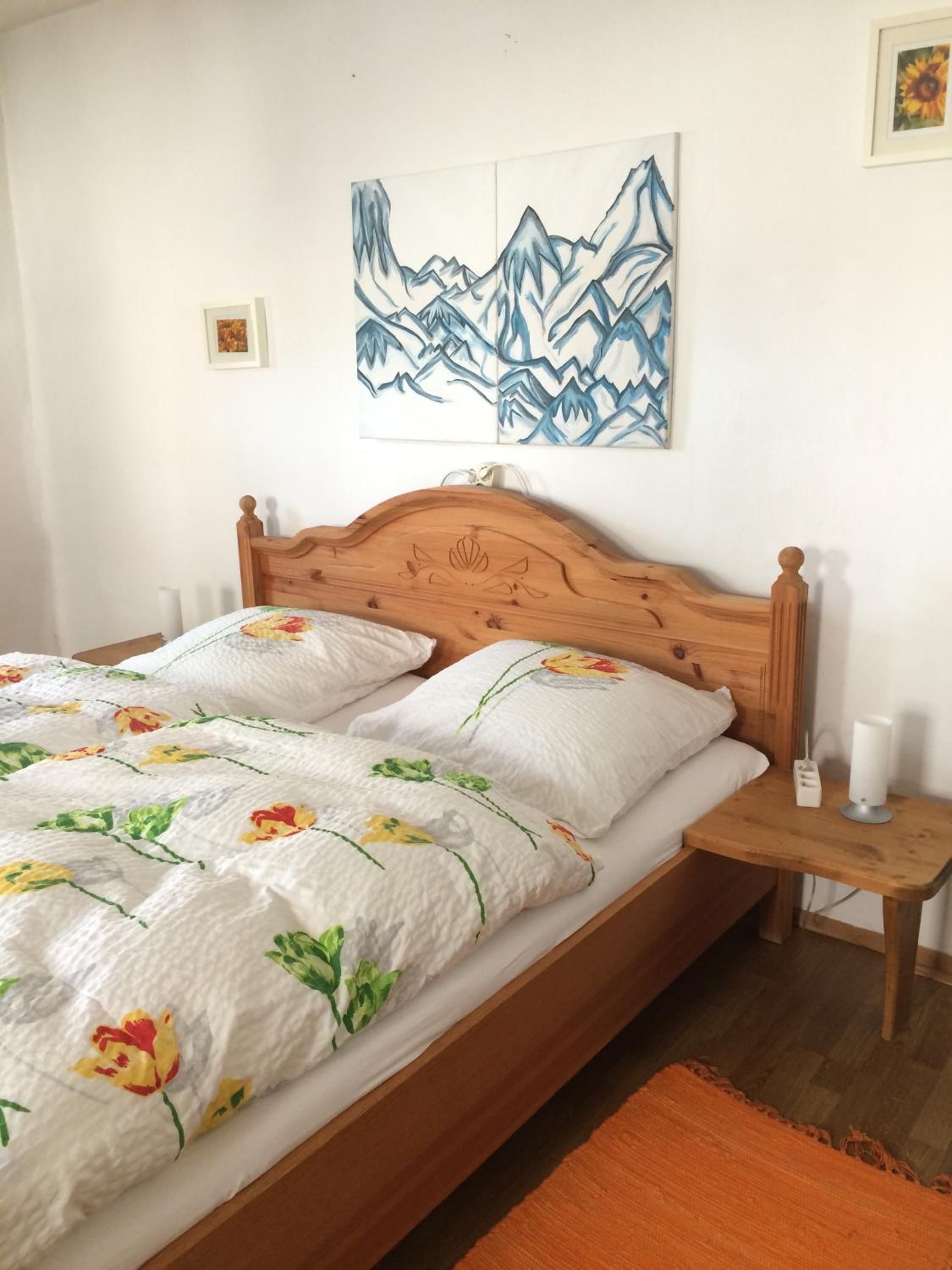 Double Room with Shared Bathroom and Toilet photo 1