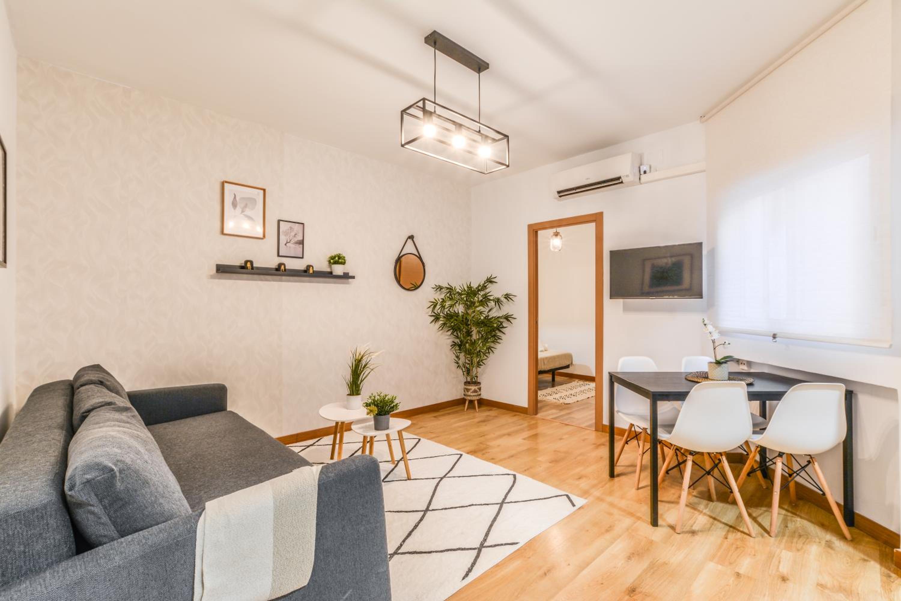Apartment - Photo 5