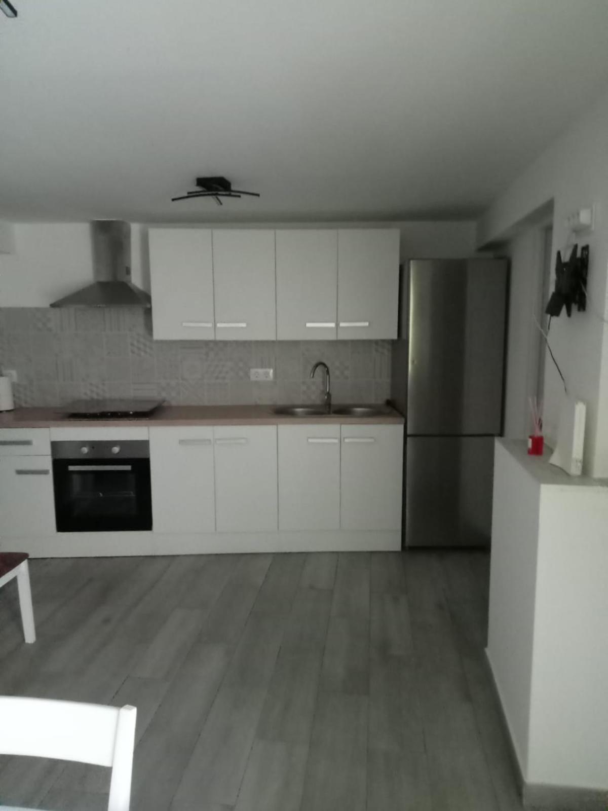 Three-Bedroom Apartment photo 2