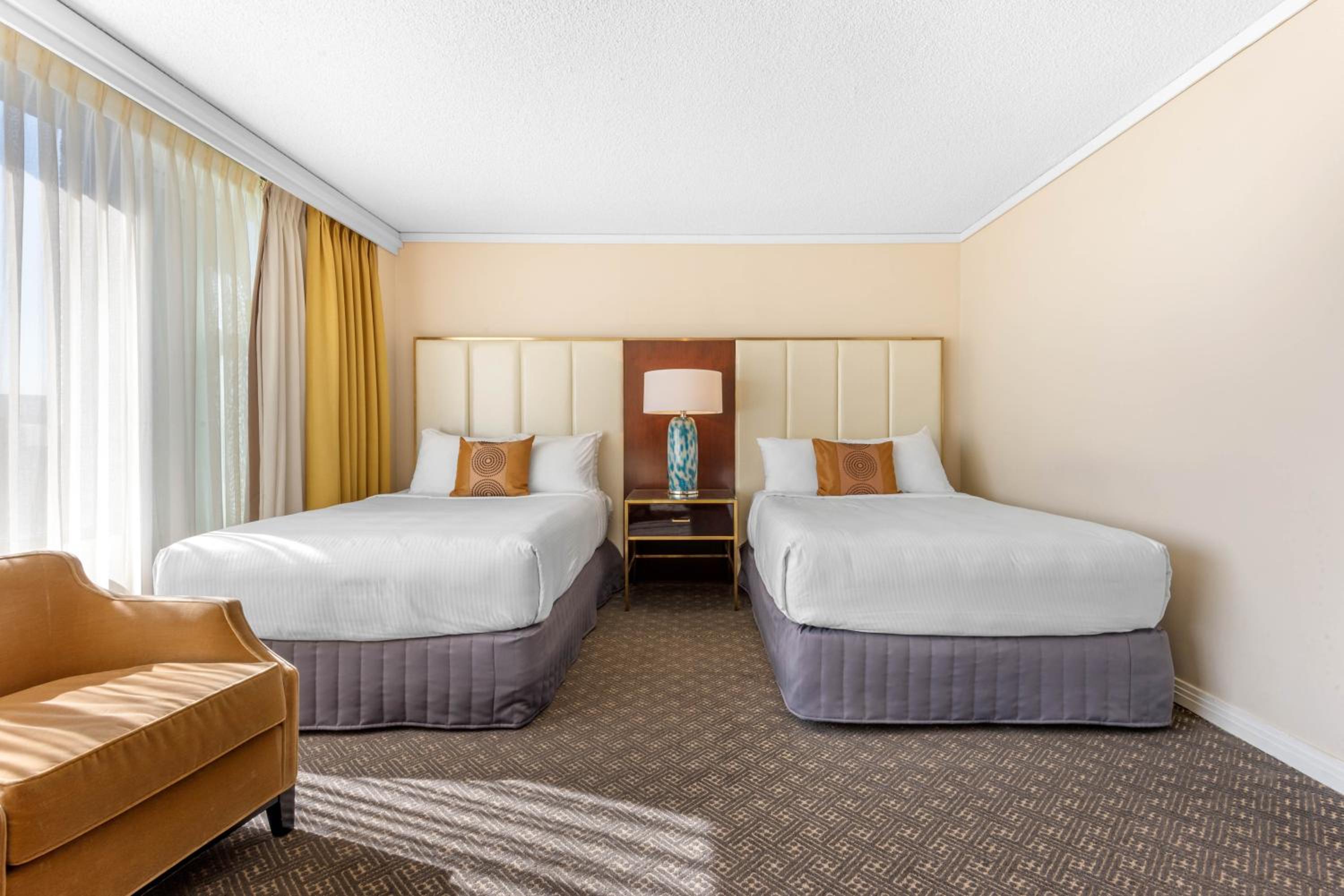 Deluxe Double Room with Two Double Beds - Photo 1