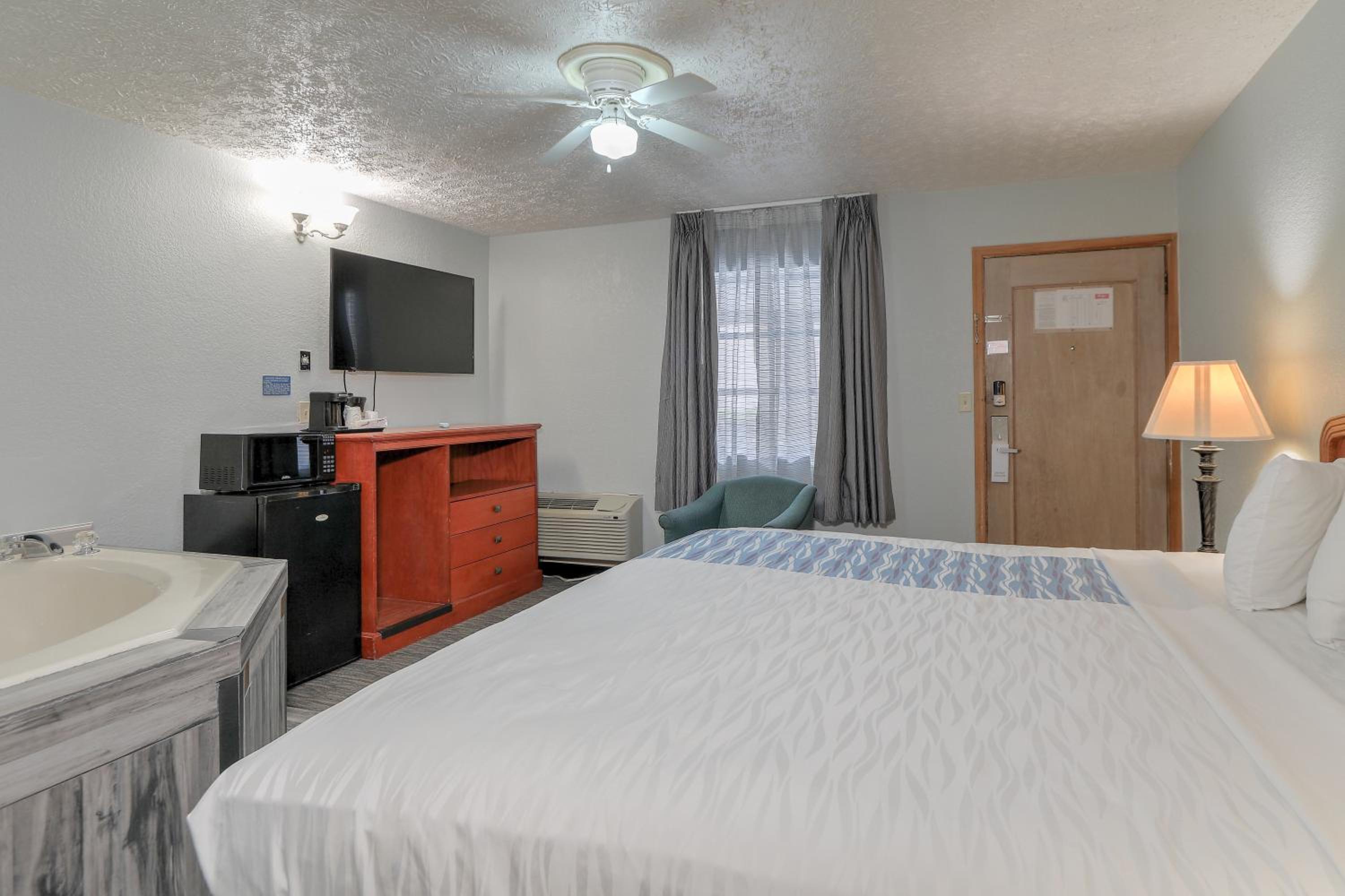 King Room - Photo 1