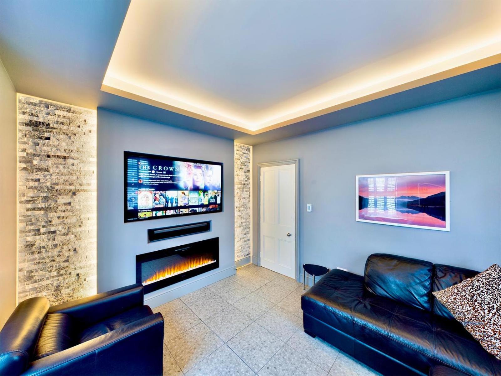 Three-Bedroom House photo 1