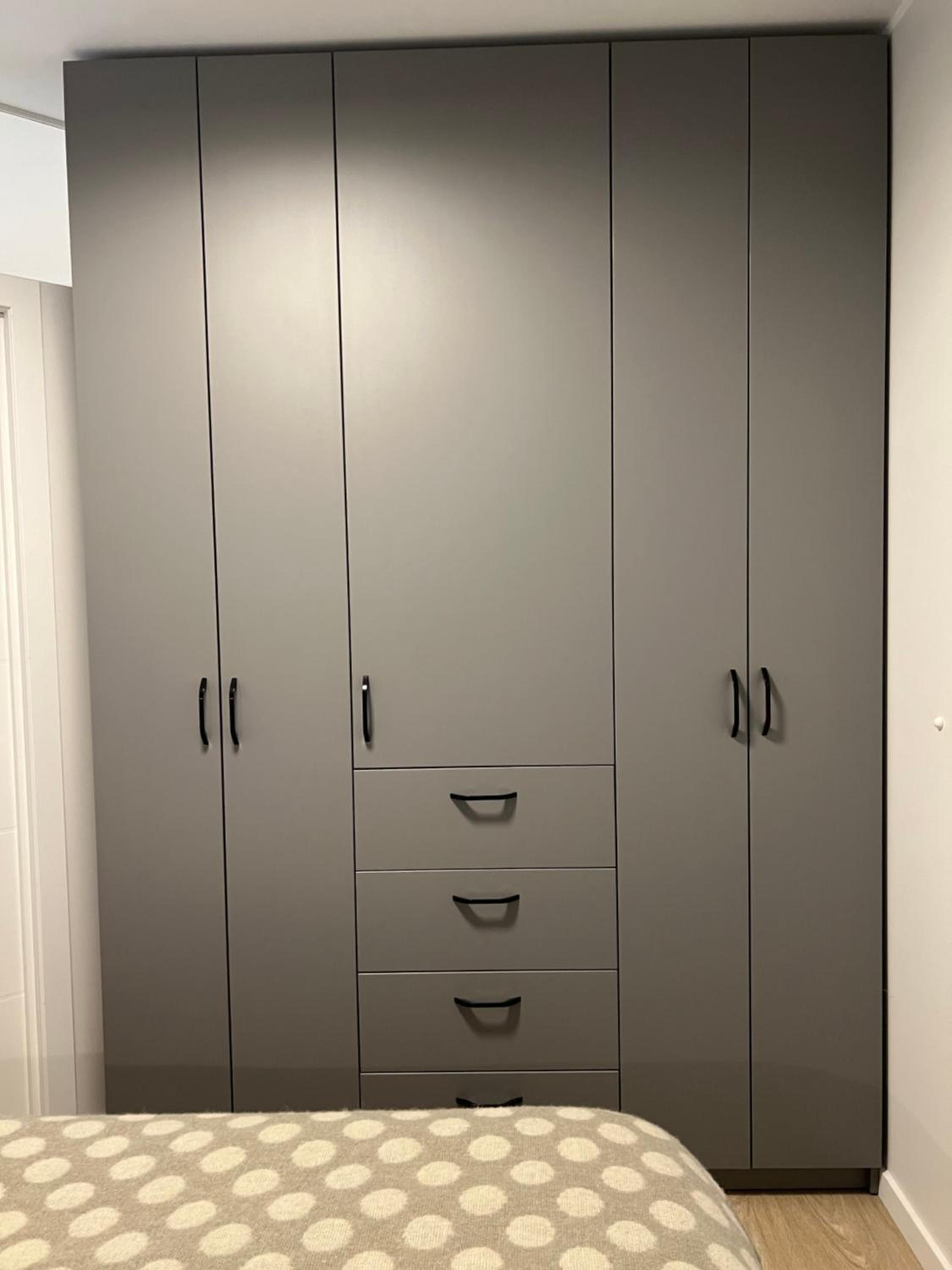 One-Bedroom Apartment - Photo 6