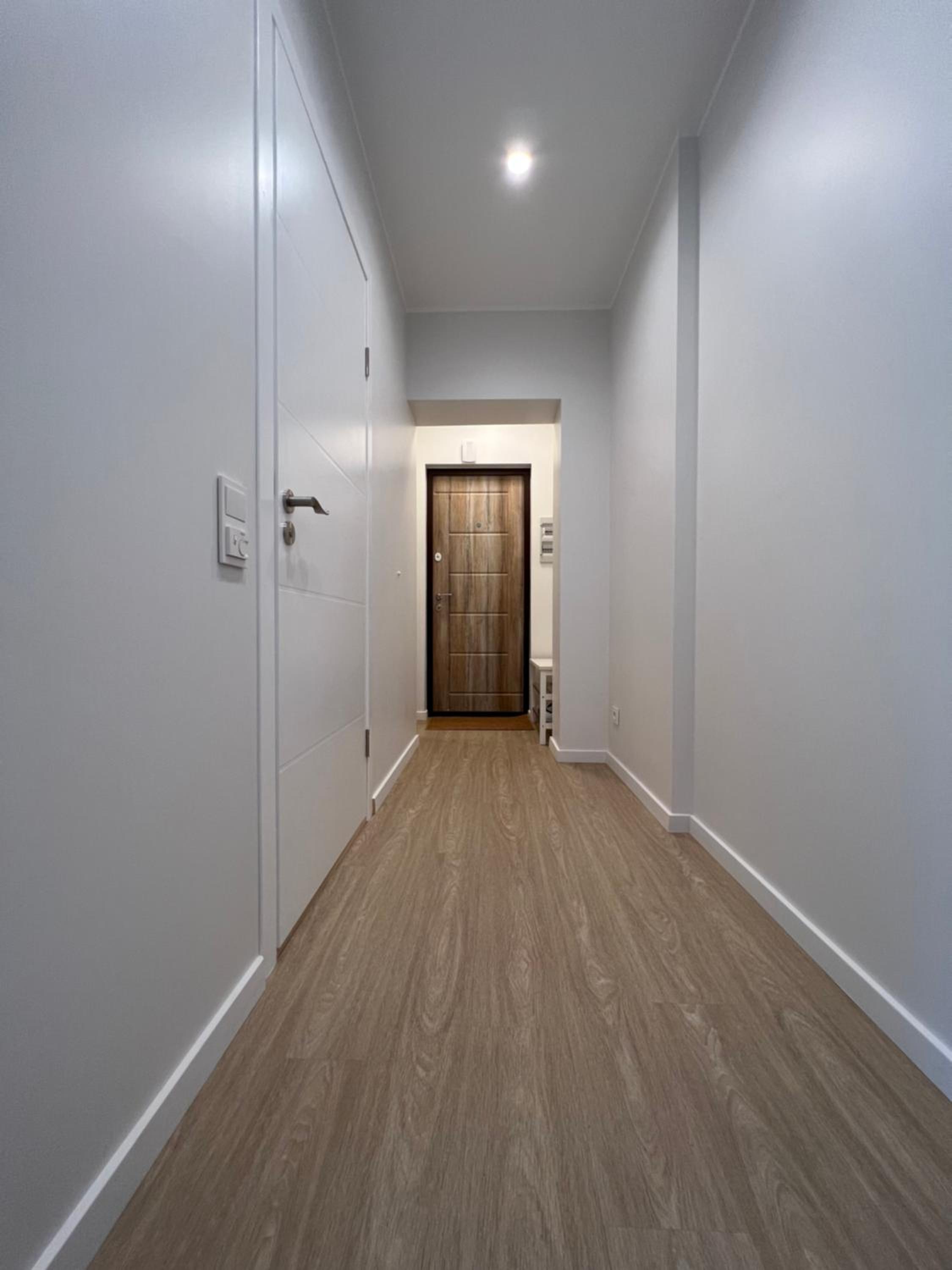One-Bedroom Apartment - Photo 13