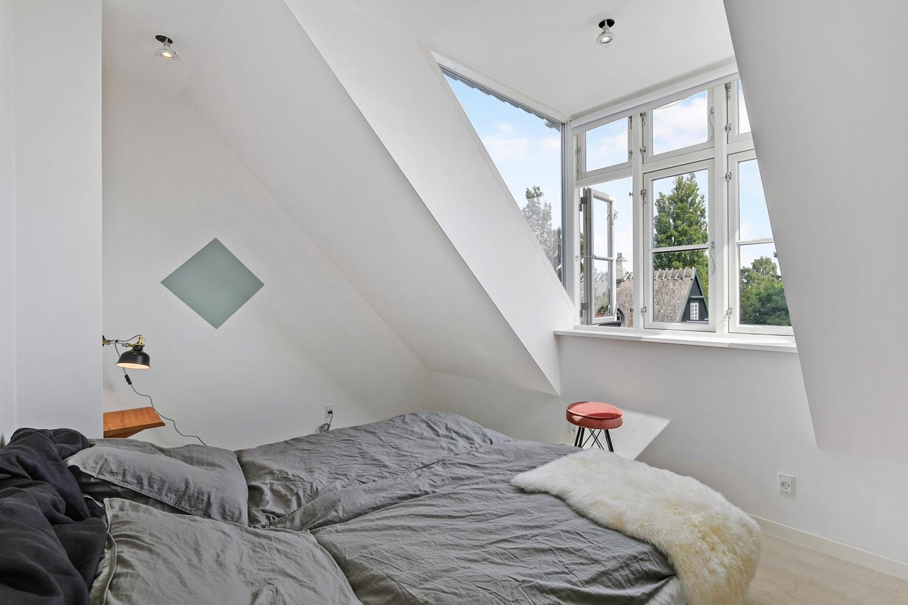 Two-Bedroom Apartment photo 2
