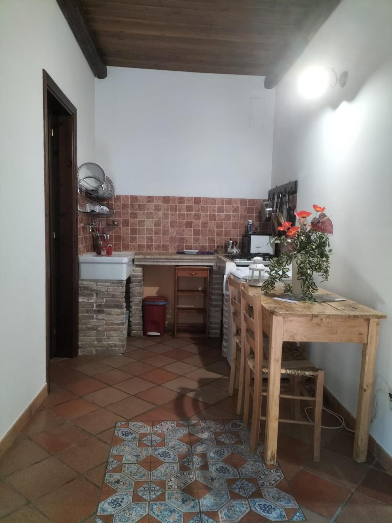 Double or Twin Room with Mountain View photo 2