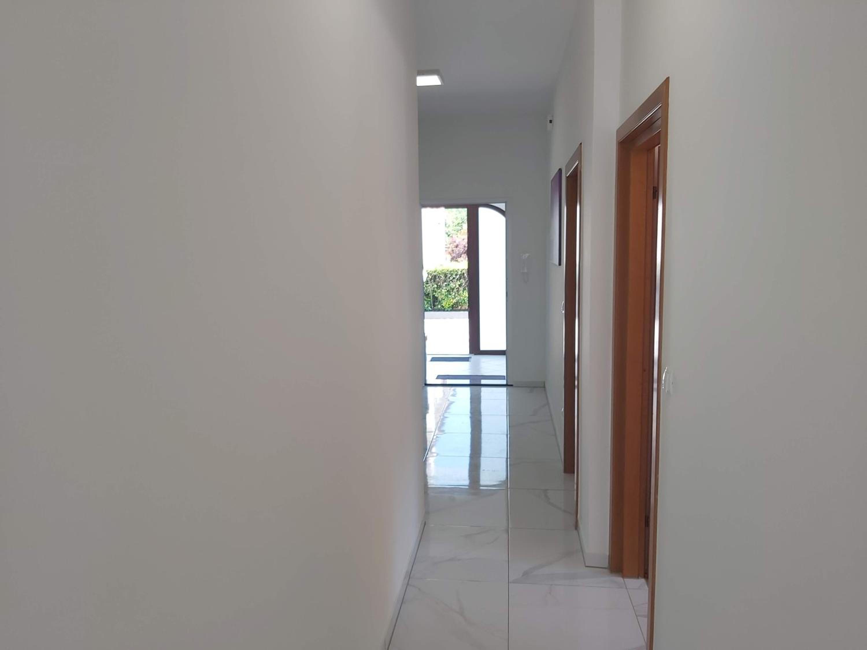 Two-Bedroom Apartment - Photo 18