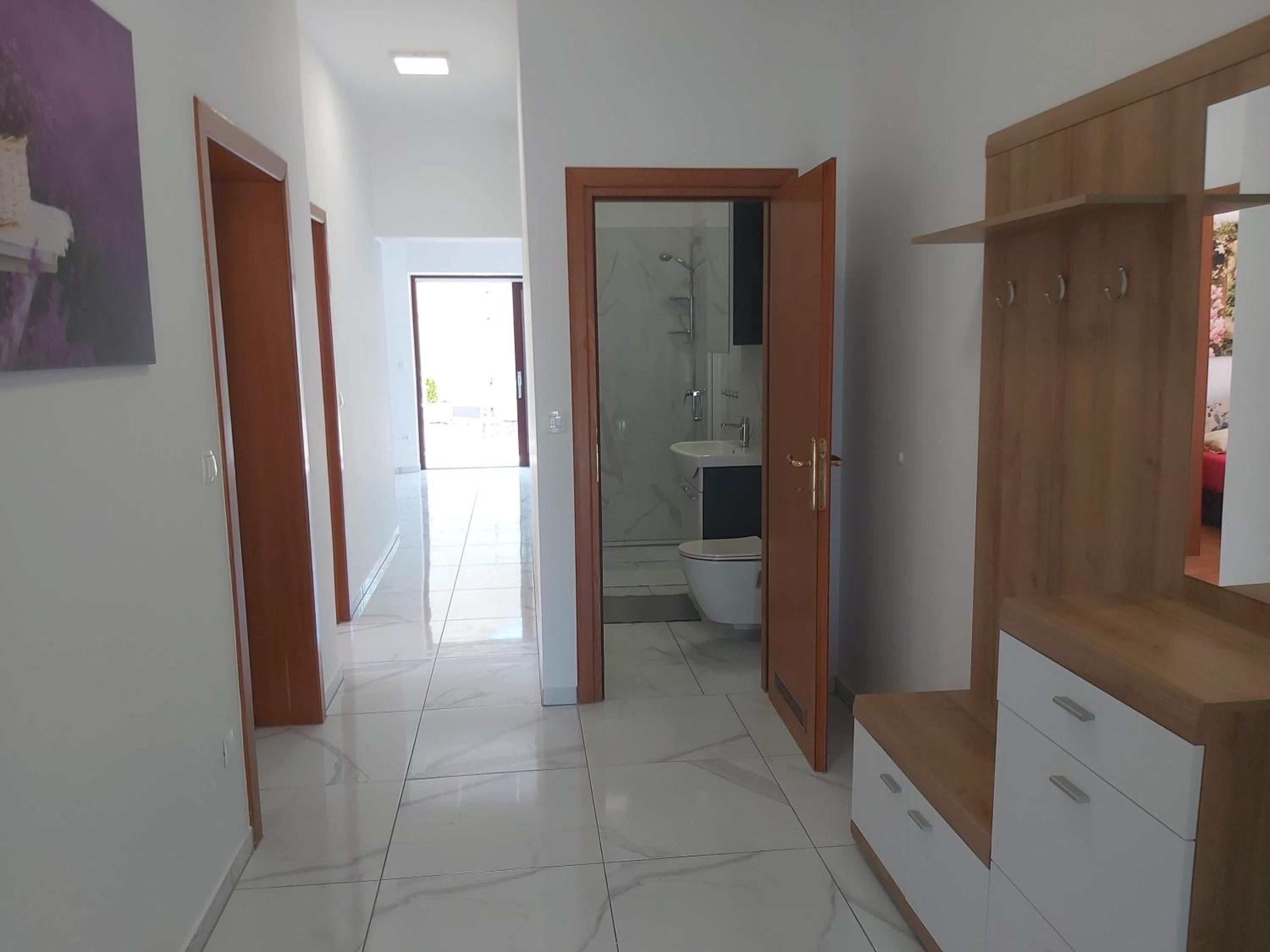 Two-Bedroom Apartment - Photo 21