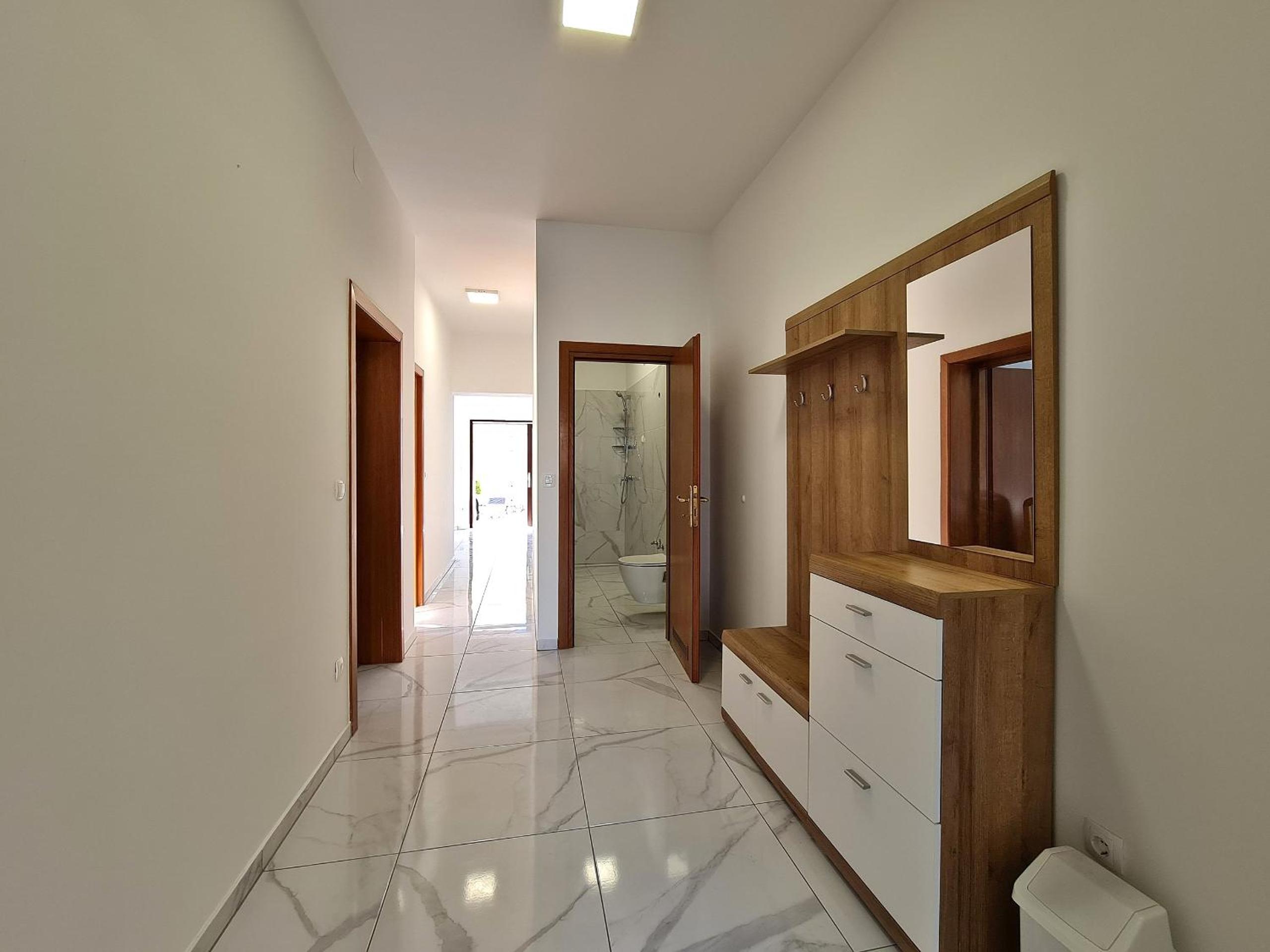 Two-Bedroom Apartment - Photo 19