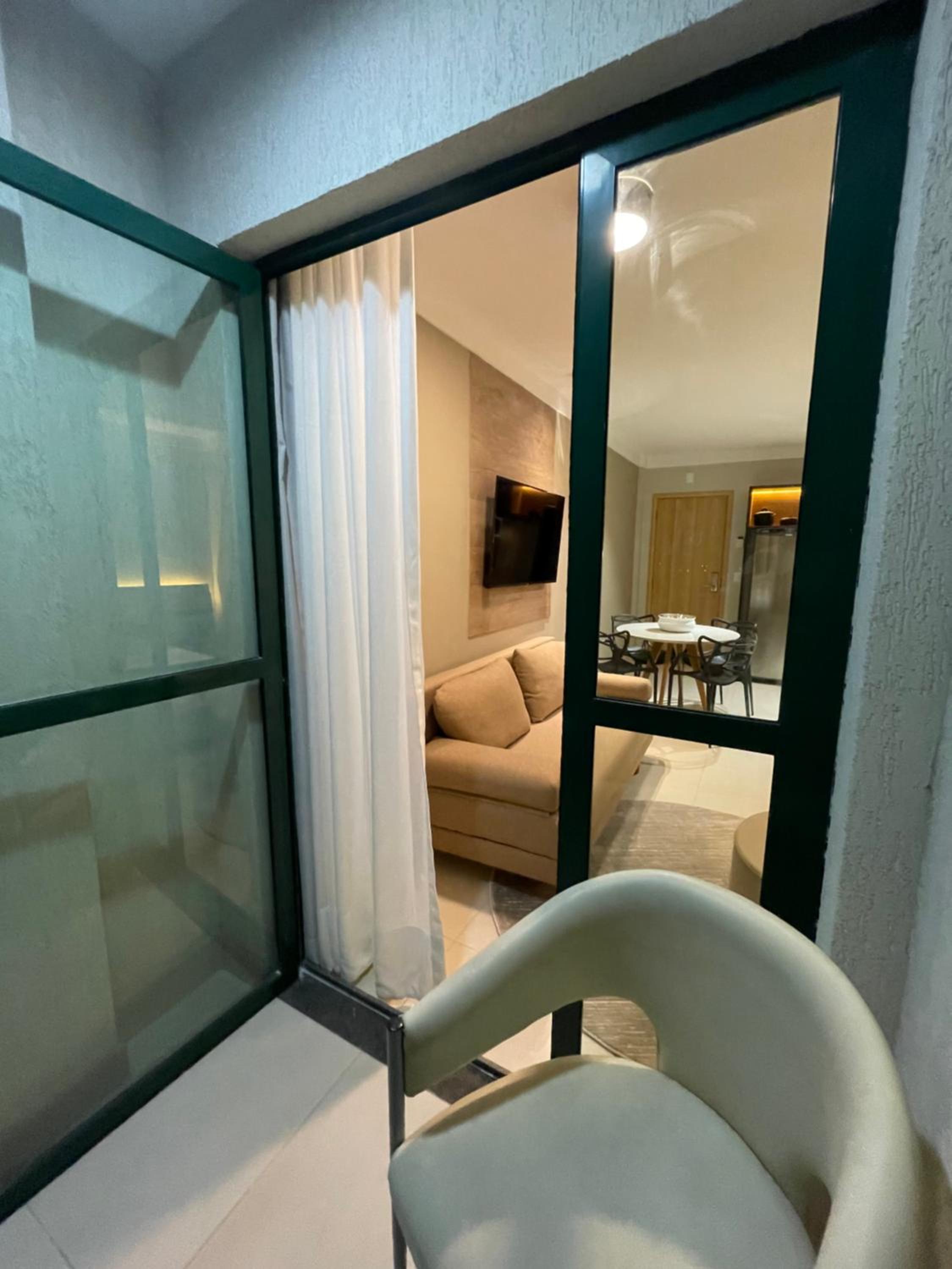 Apartment with Balcony photo 3