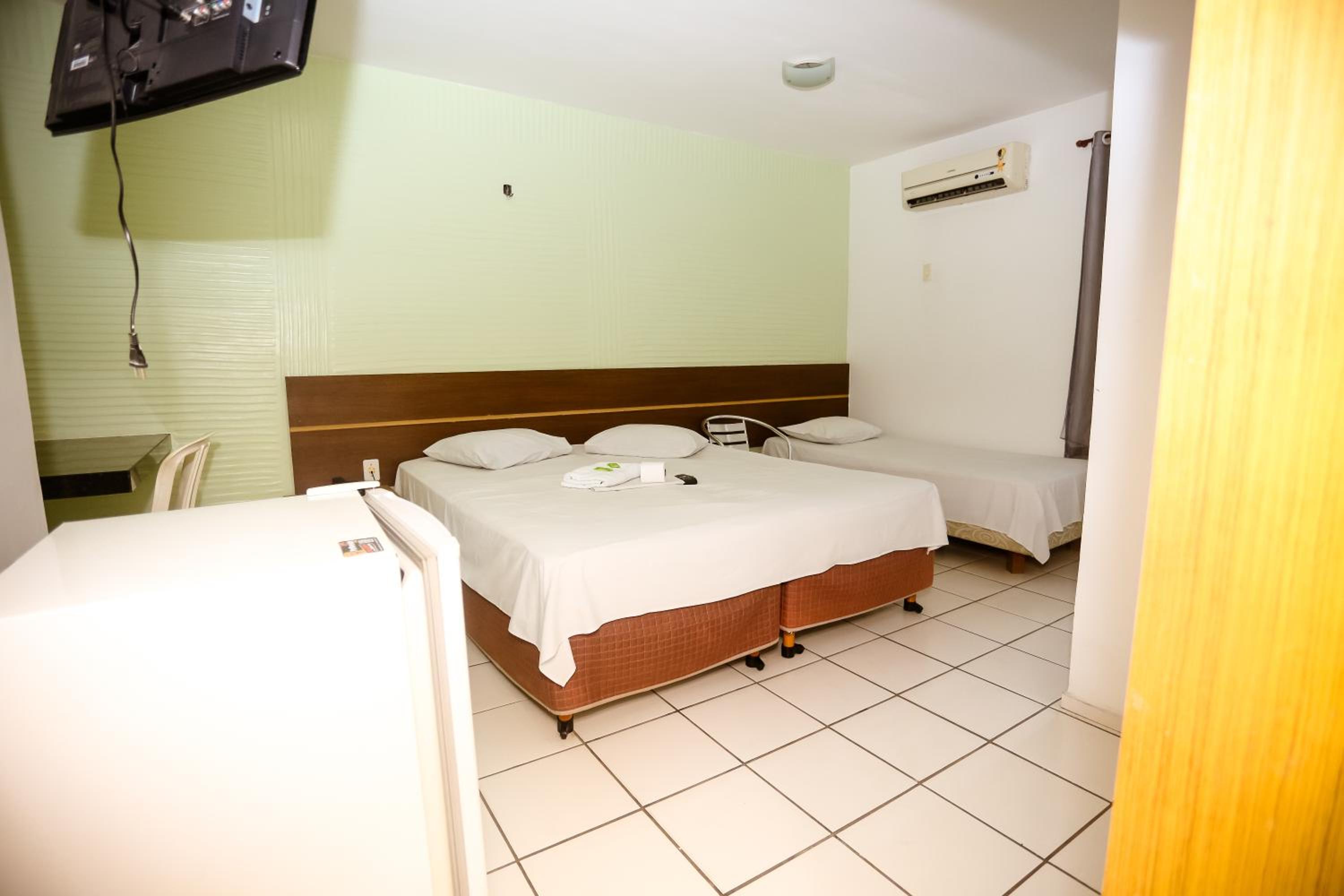 Triple Room - Photo 2