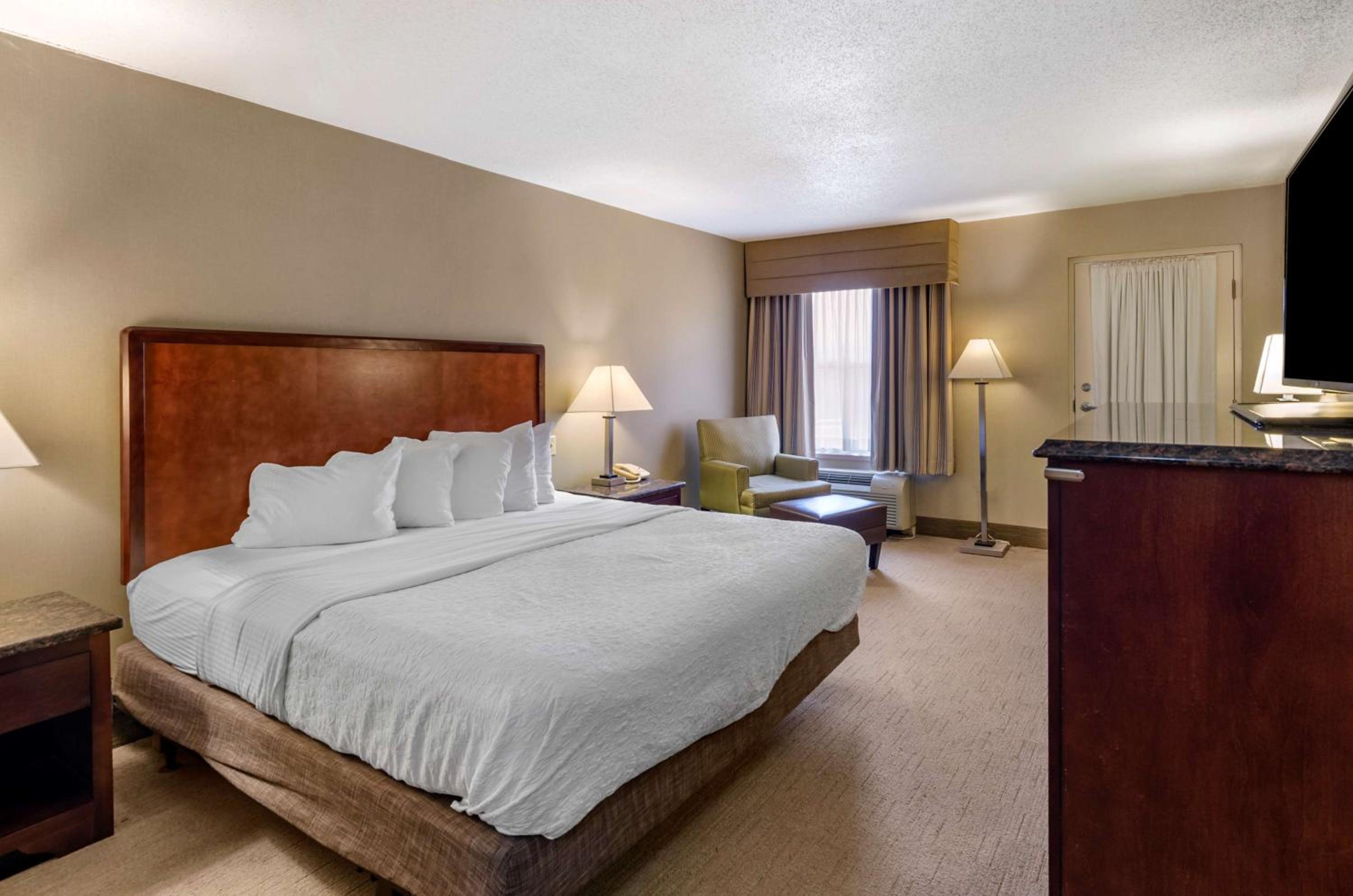 King Room - Disability Access - Photo 1