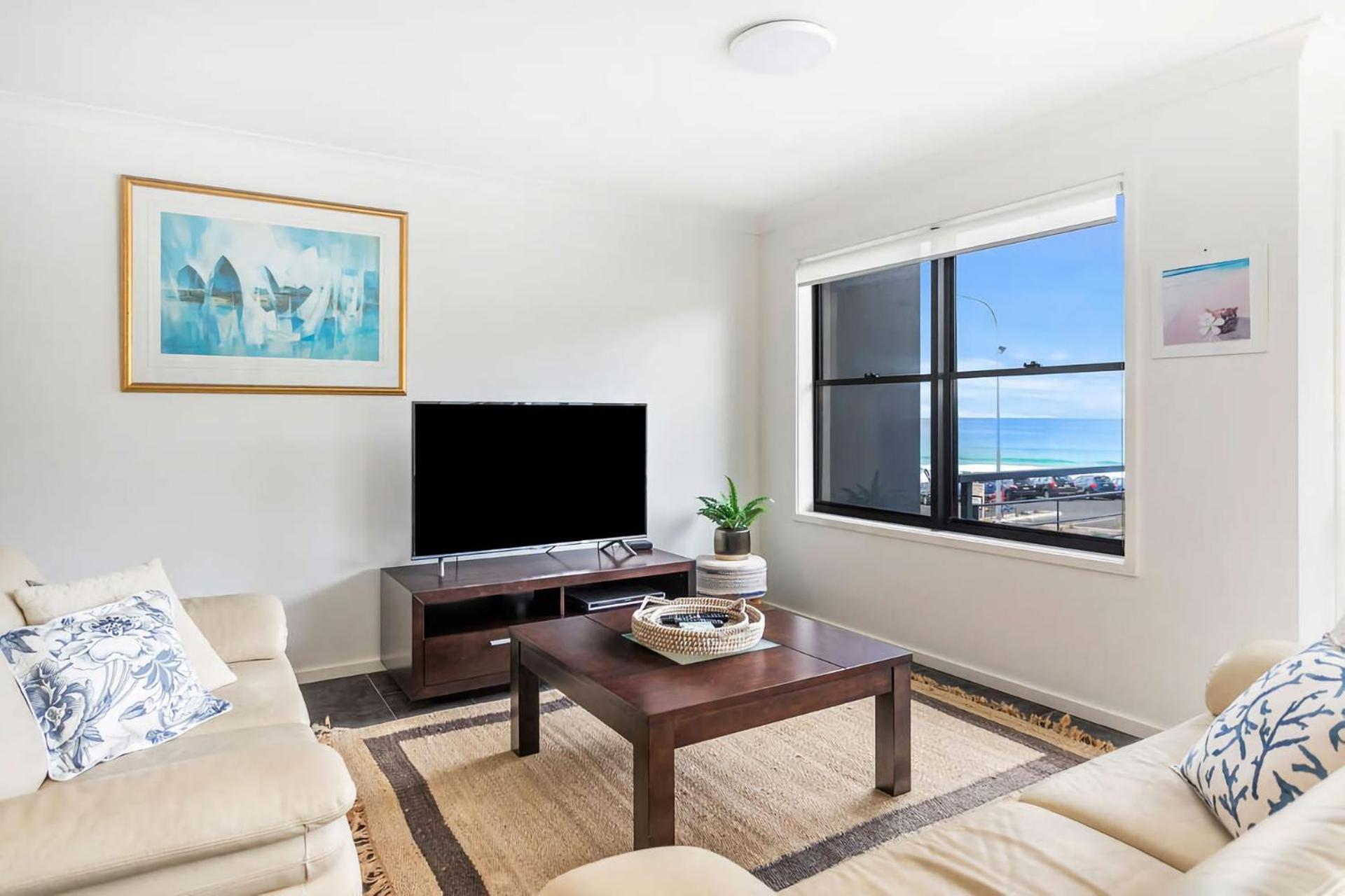 Apartment with Sea View photo 1