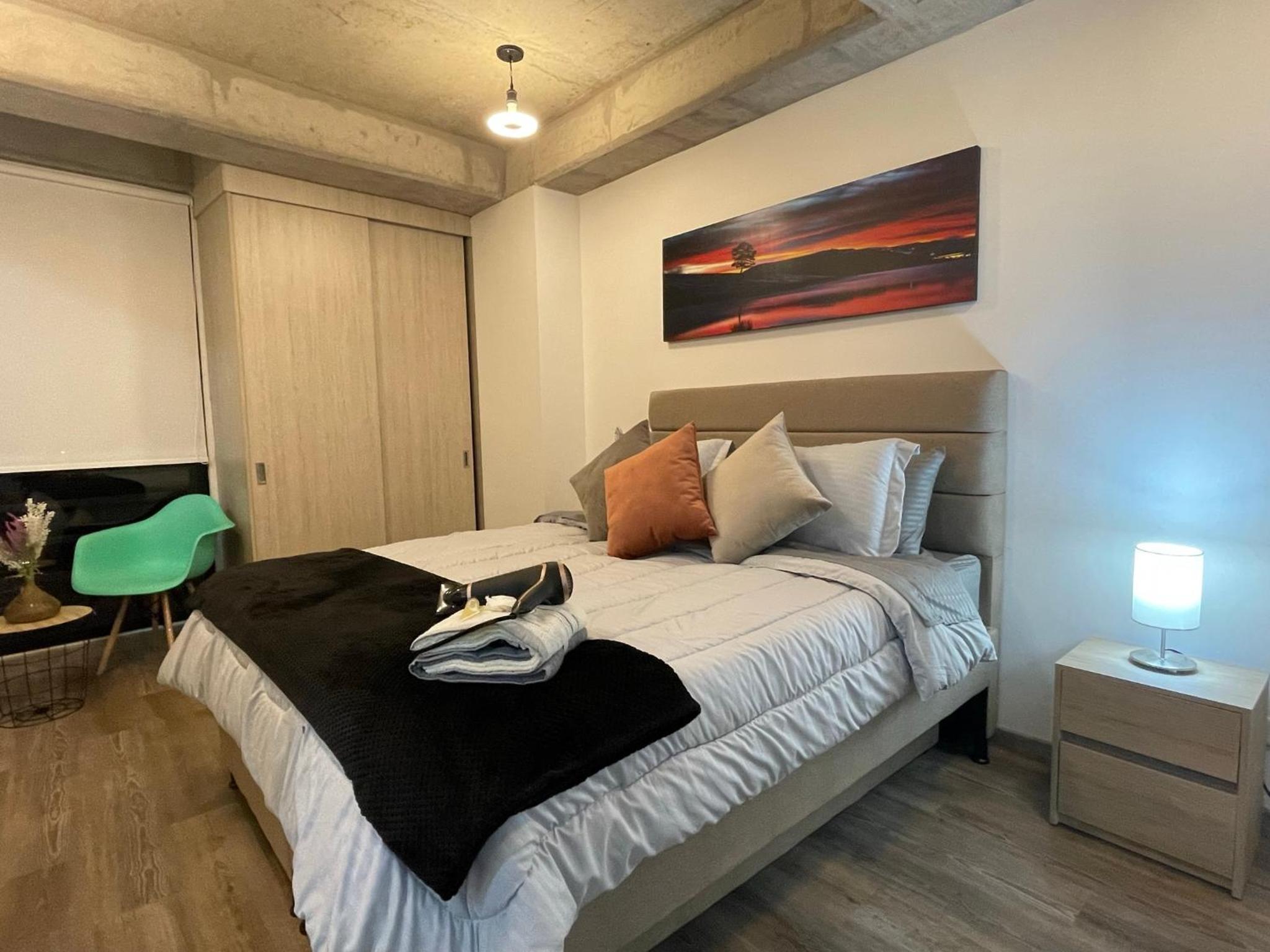 One-Bedroom Apartment
