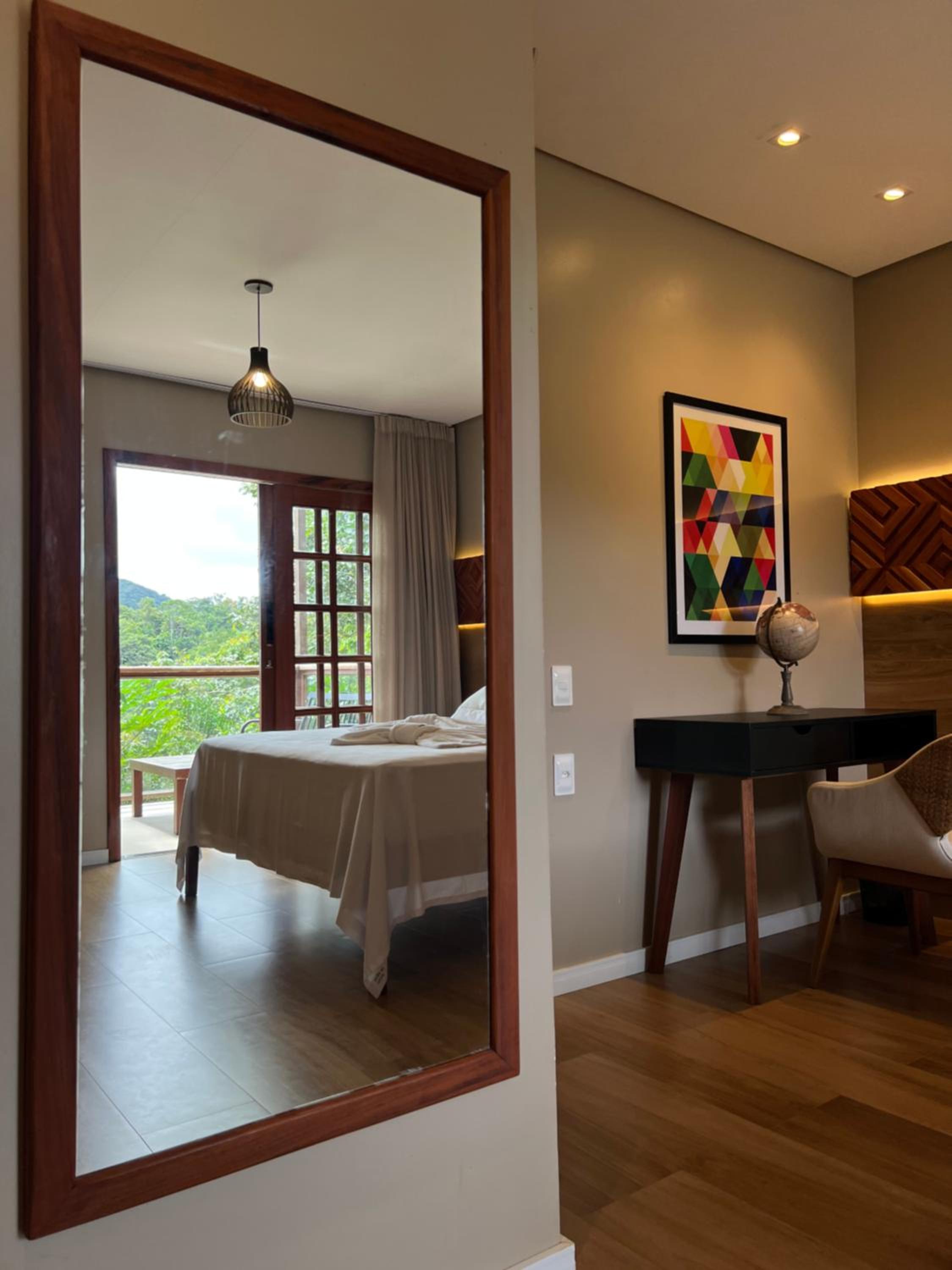 Deluxe King Suite