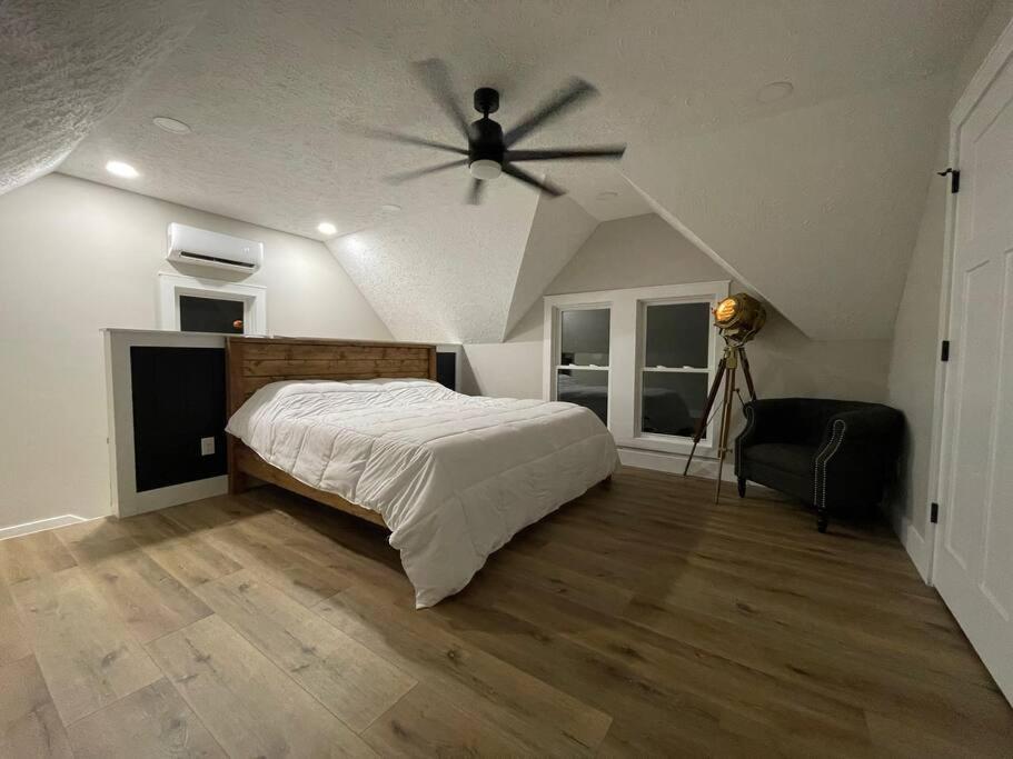 Two-Bedroom House photo 1