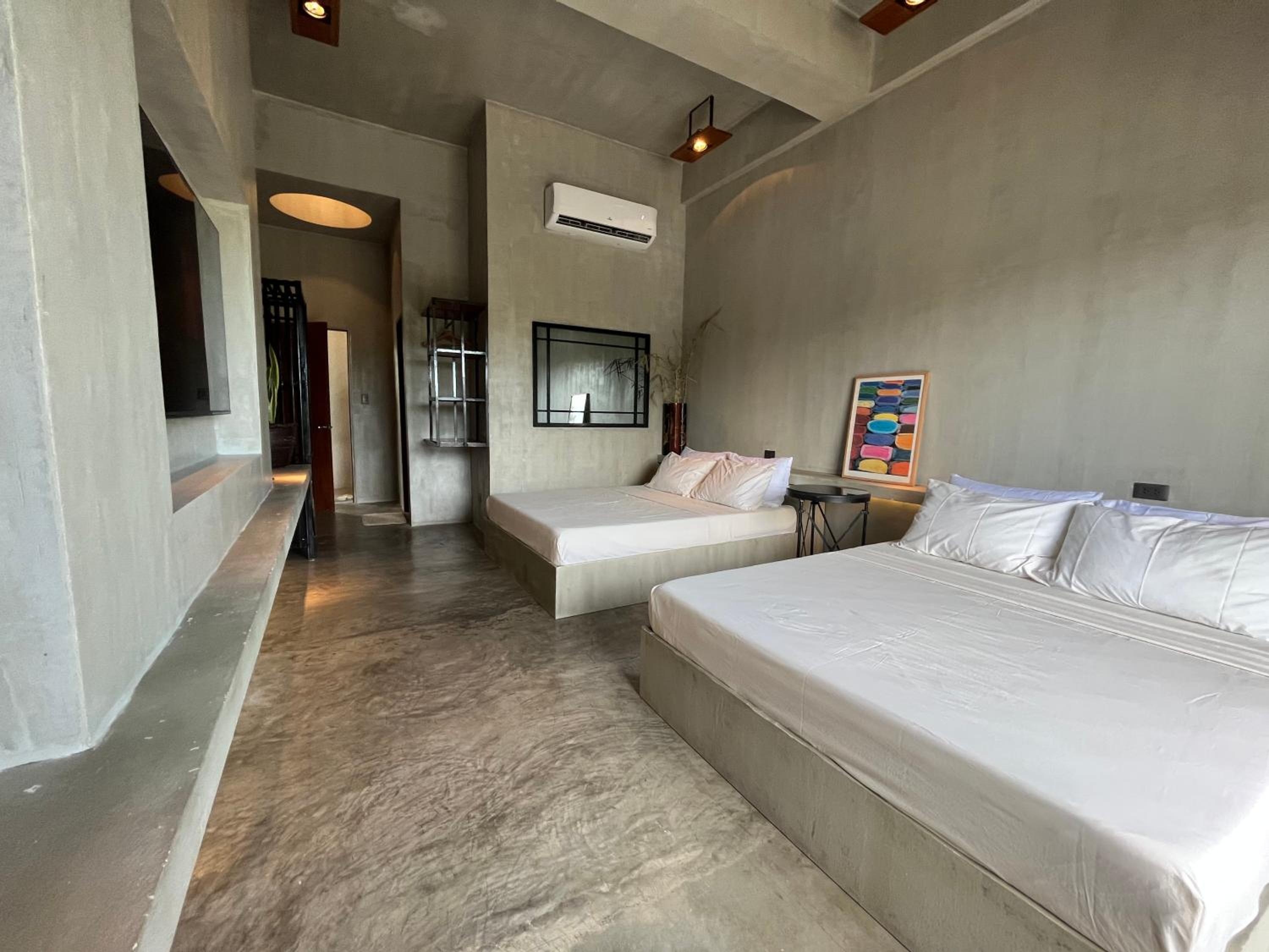 Deluxe Double or Twin Room with Pool Access - Photo 30