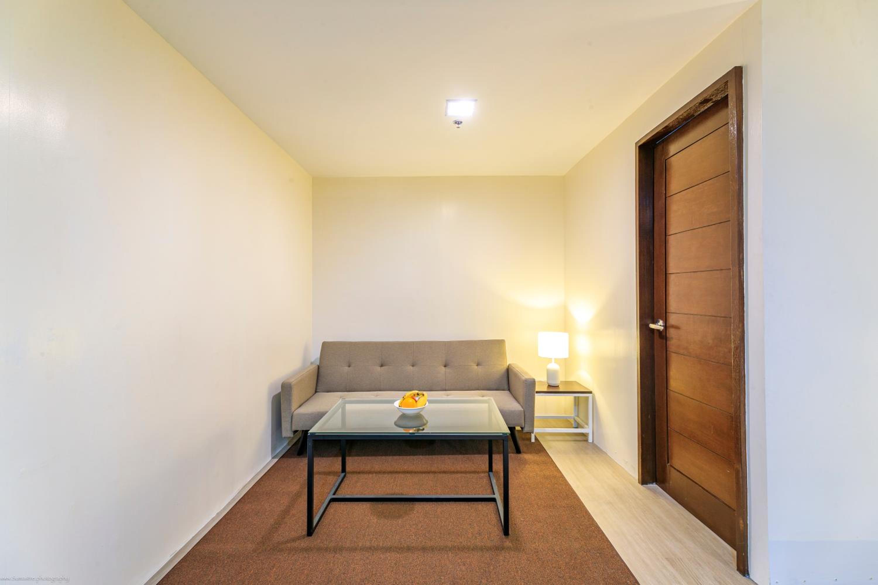 Deluxe Suite - Photo 4