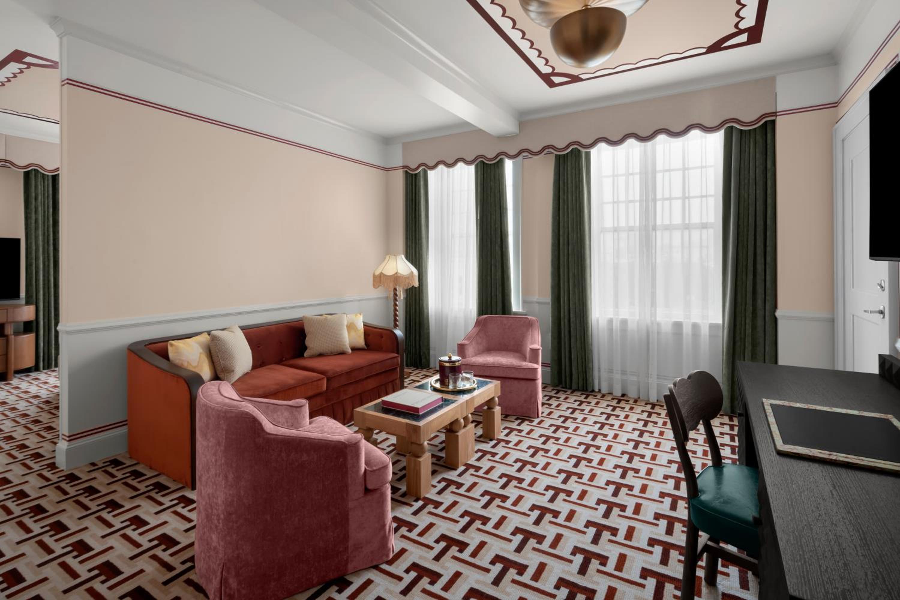 Corner Uptown King Suite with Sofa Bed