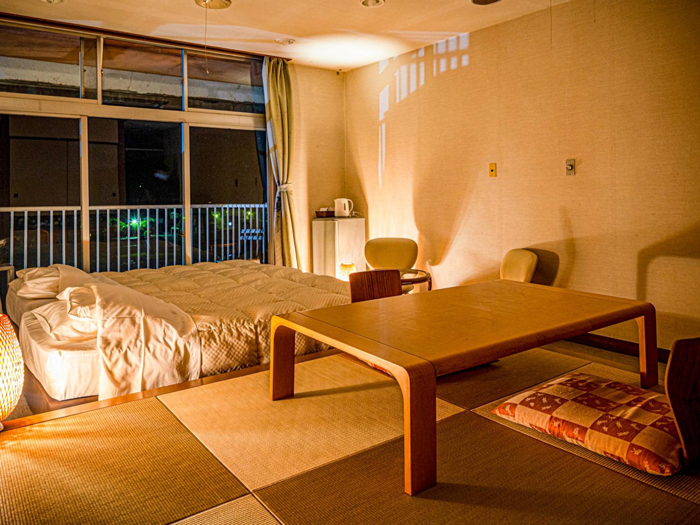 Quadruple Room with Lake View photo 3