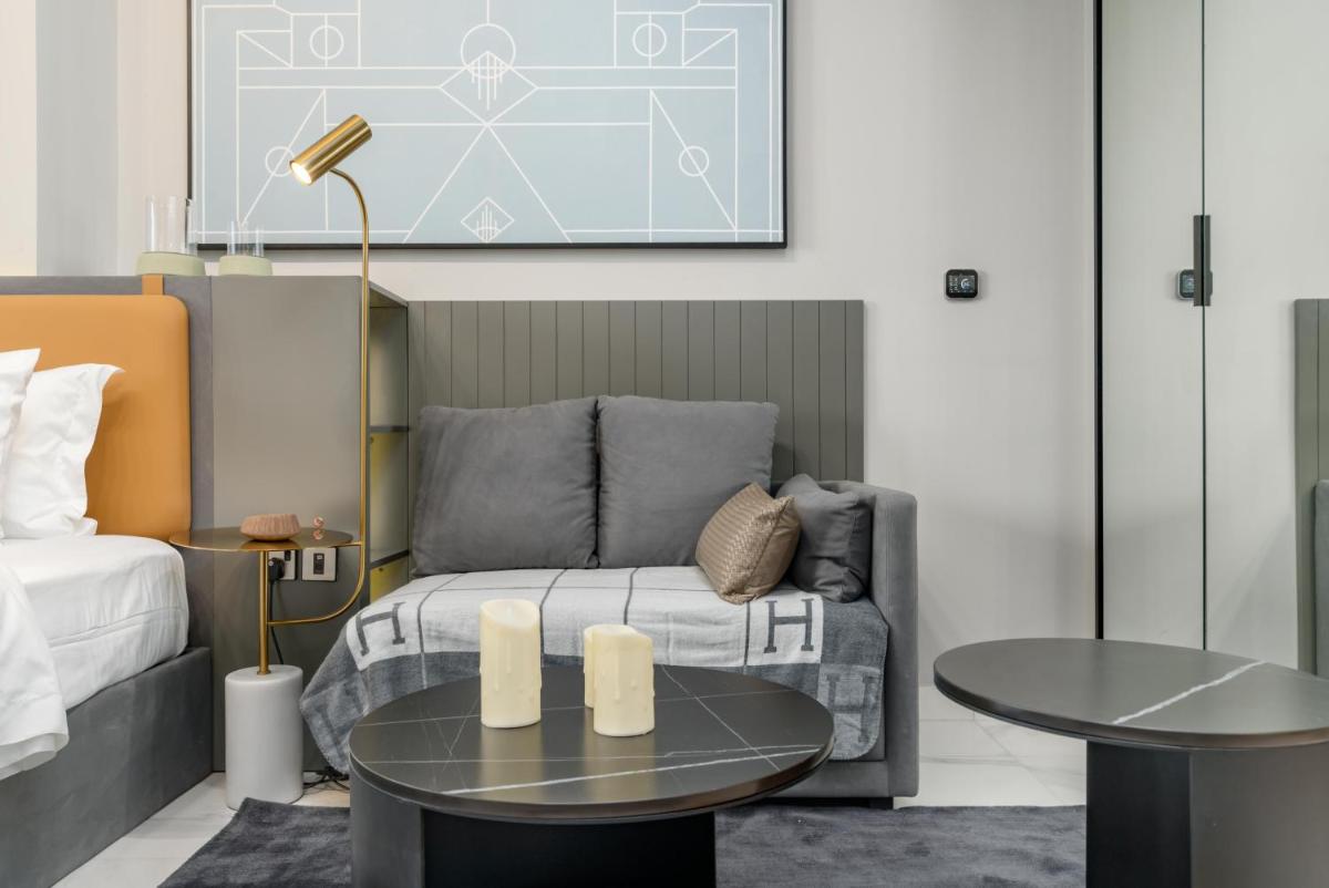 Studio Apartment photo 2