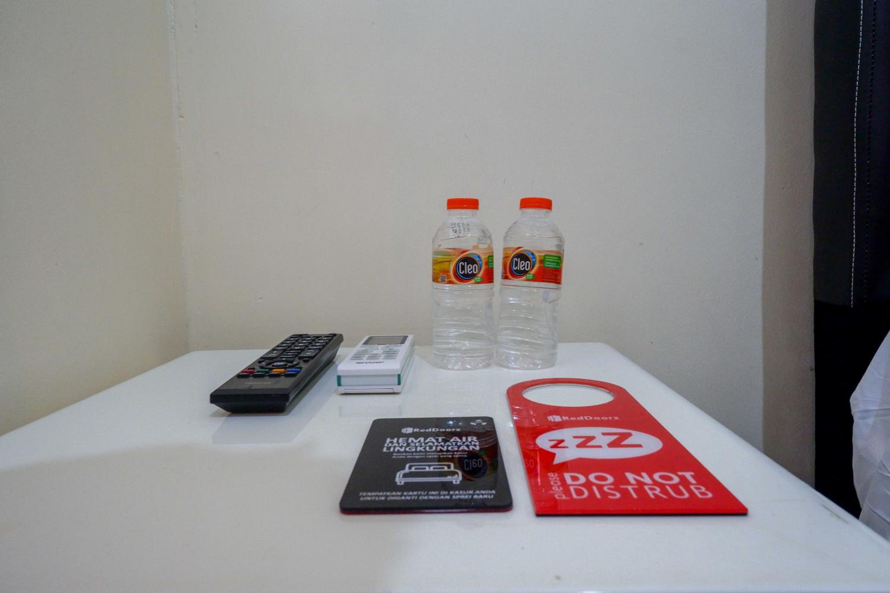Standard Double Room - Photo 11