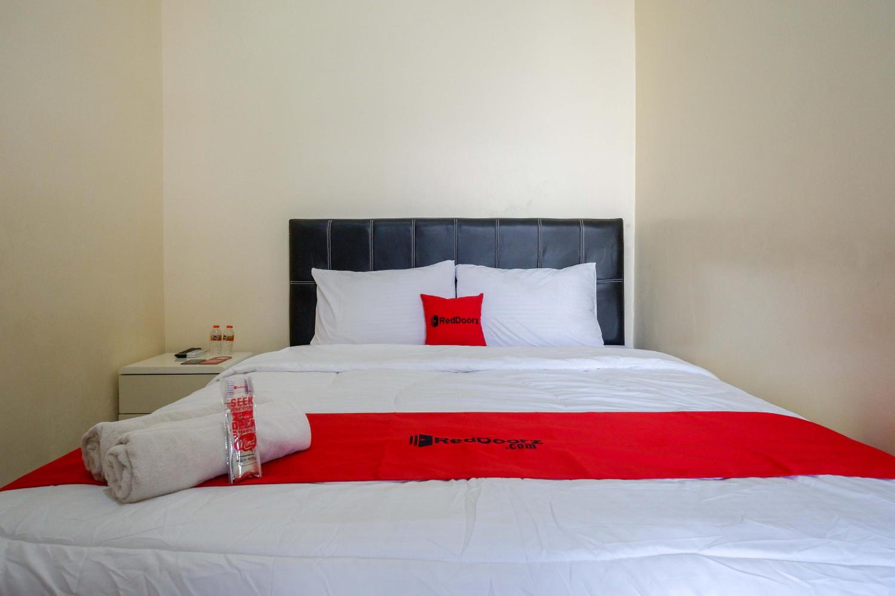 Standard Double Room - Photo 5