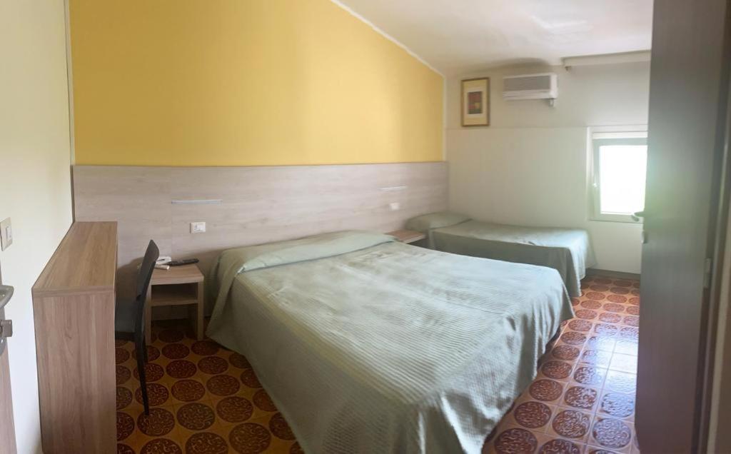 Budget Twin Room photo 1