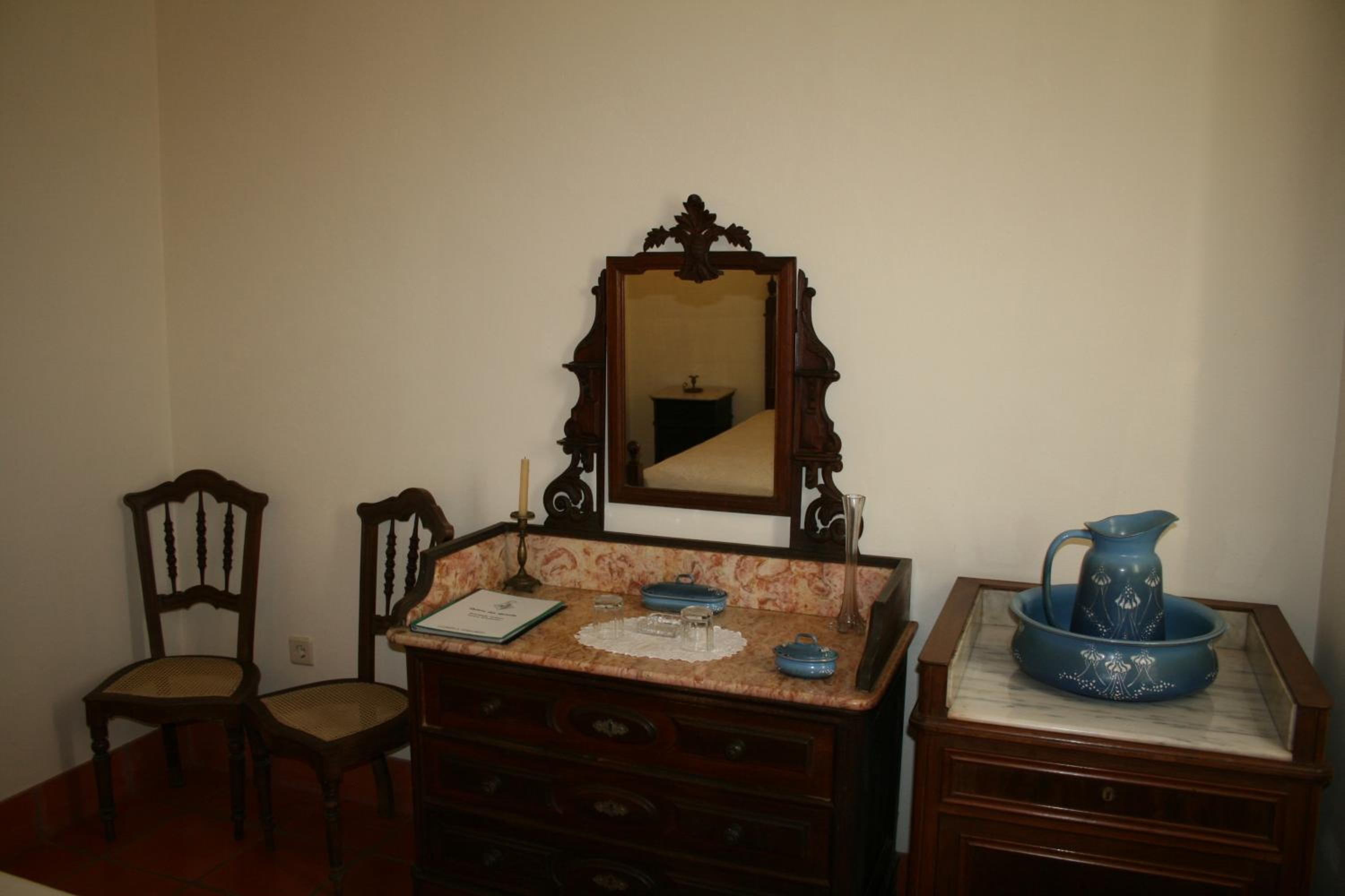 Standard Double or Twin Room - No pets - Photo 3