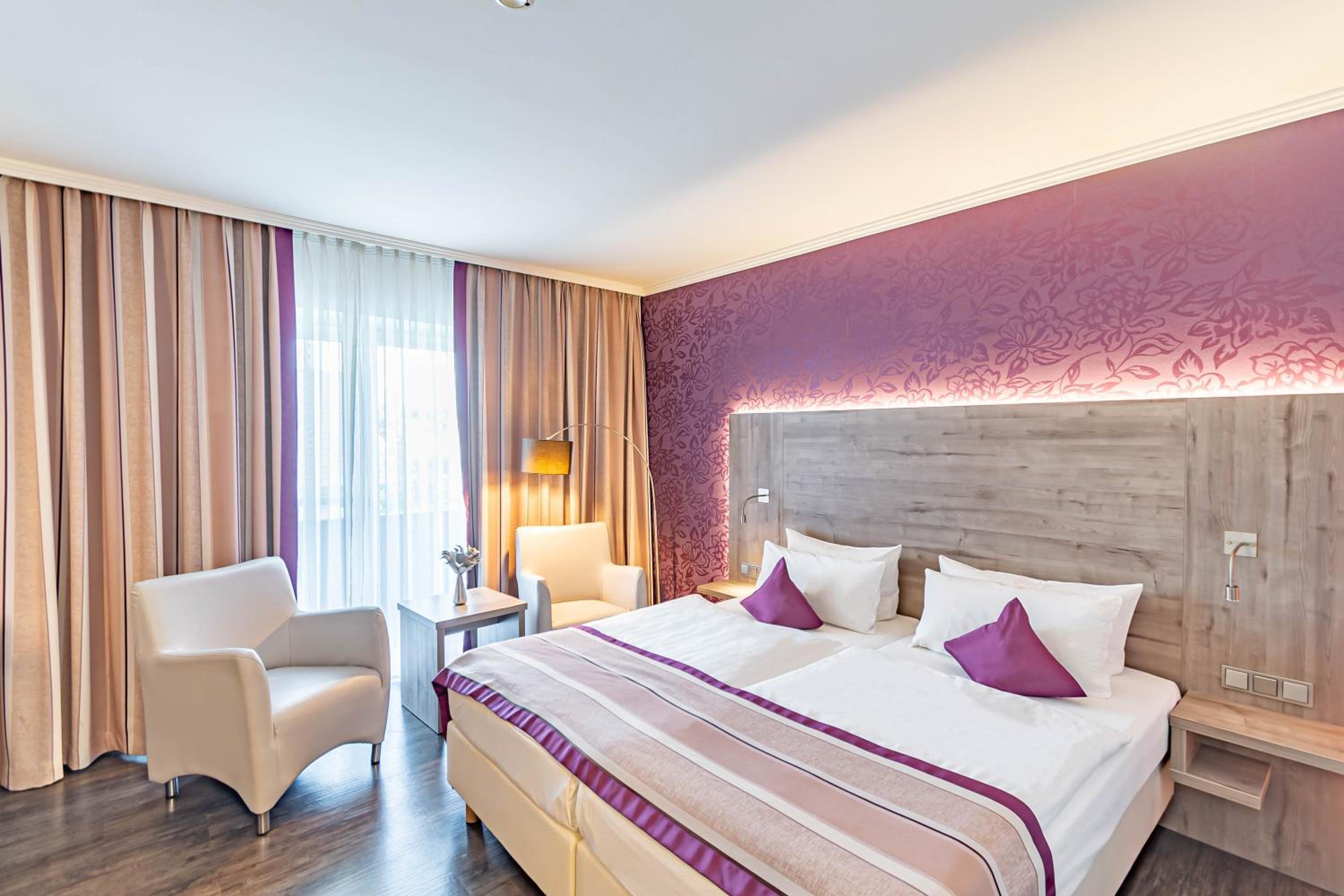 Comfort Double Room with Garden View