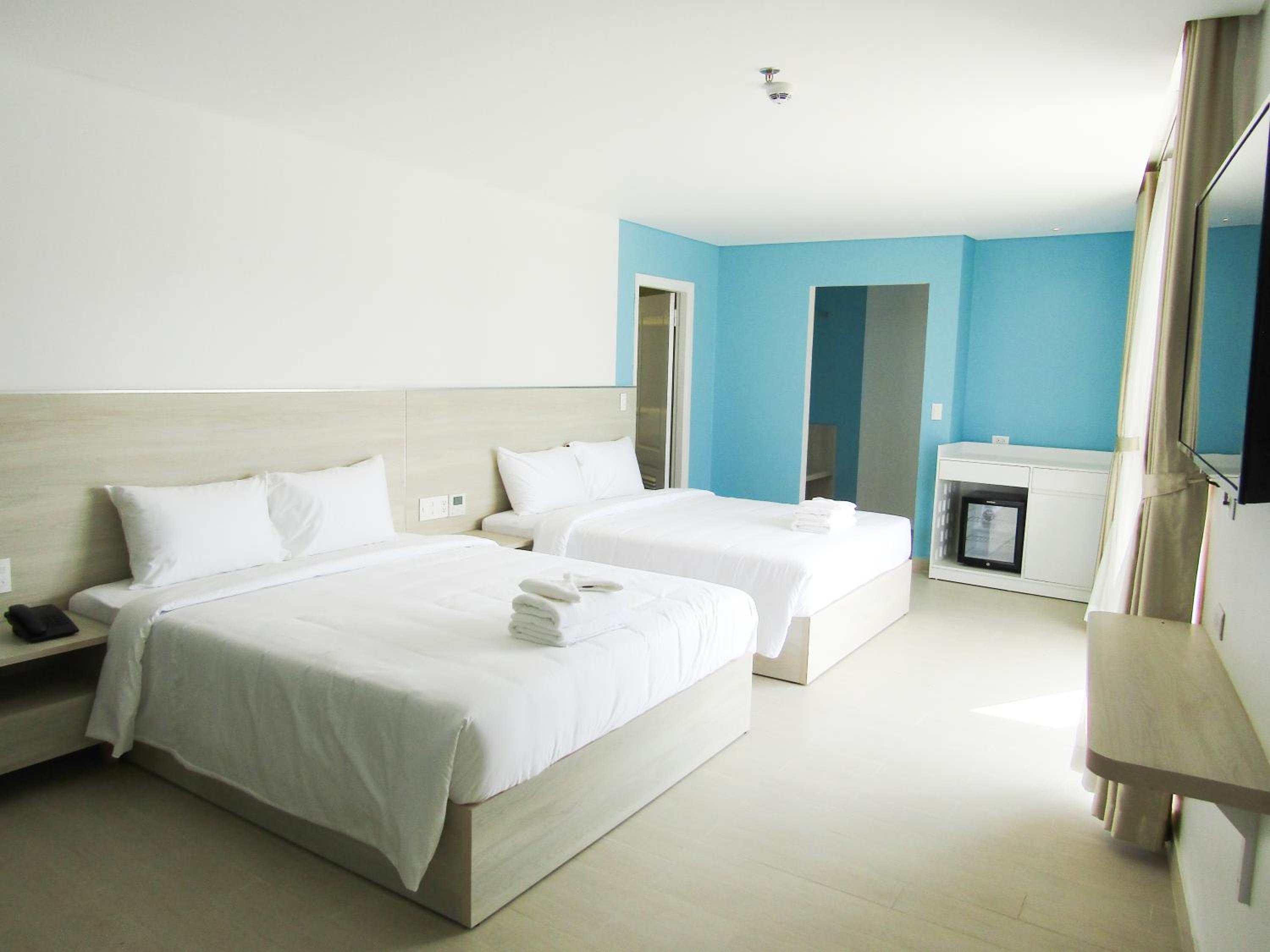 Quadruple Room with Balcony photo 1