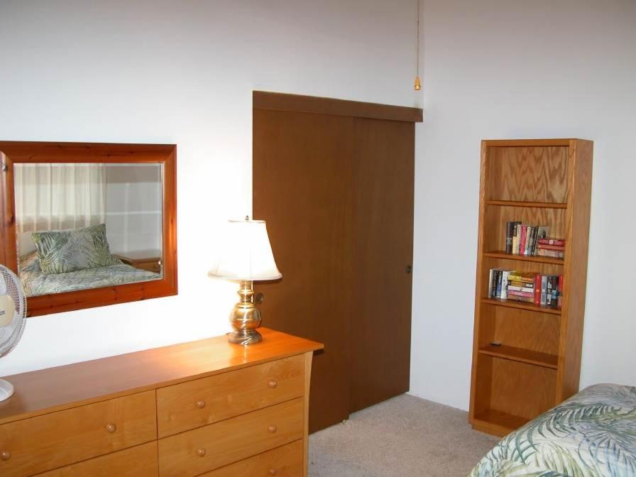 Two-Bedroom Condo photo 2