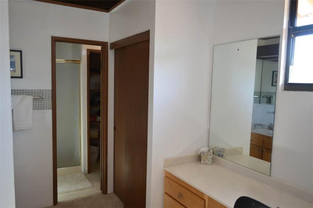 Two-Bedroom Condo photo 3